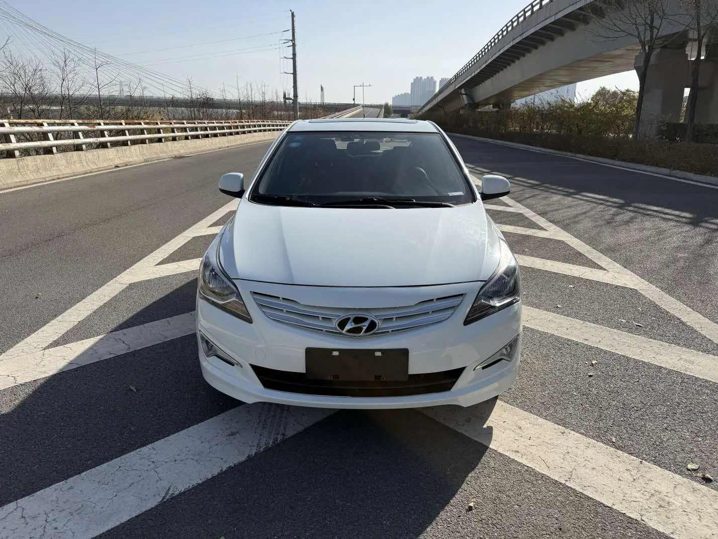 Hyundai Verna RV  из Китая