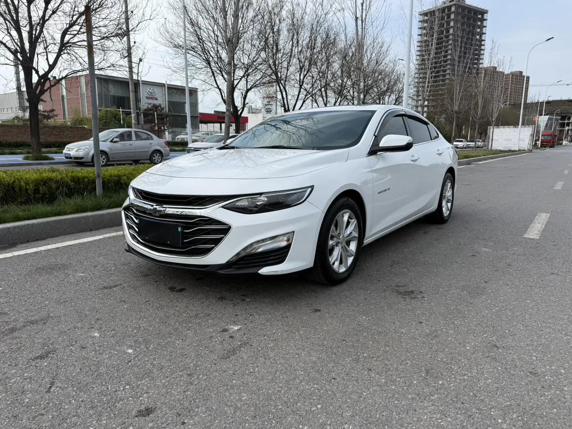 Chevrolet Malibu XL