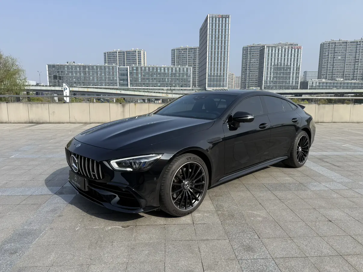 Mercedes-Benz AMG GT