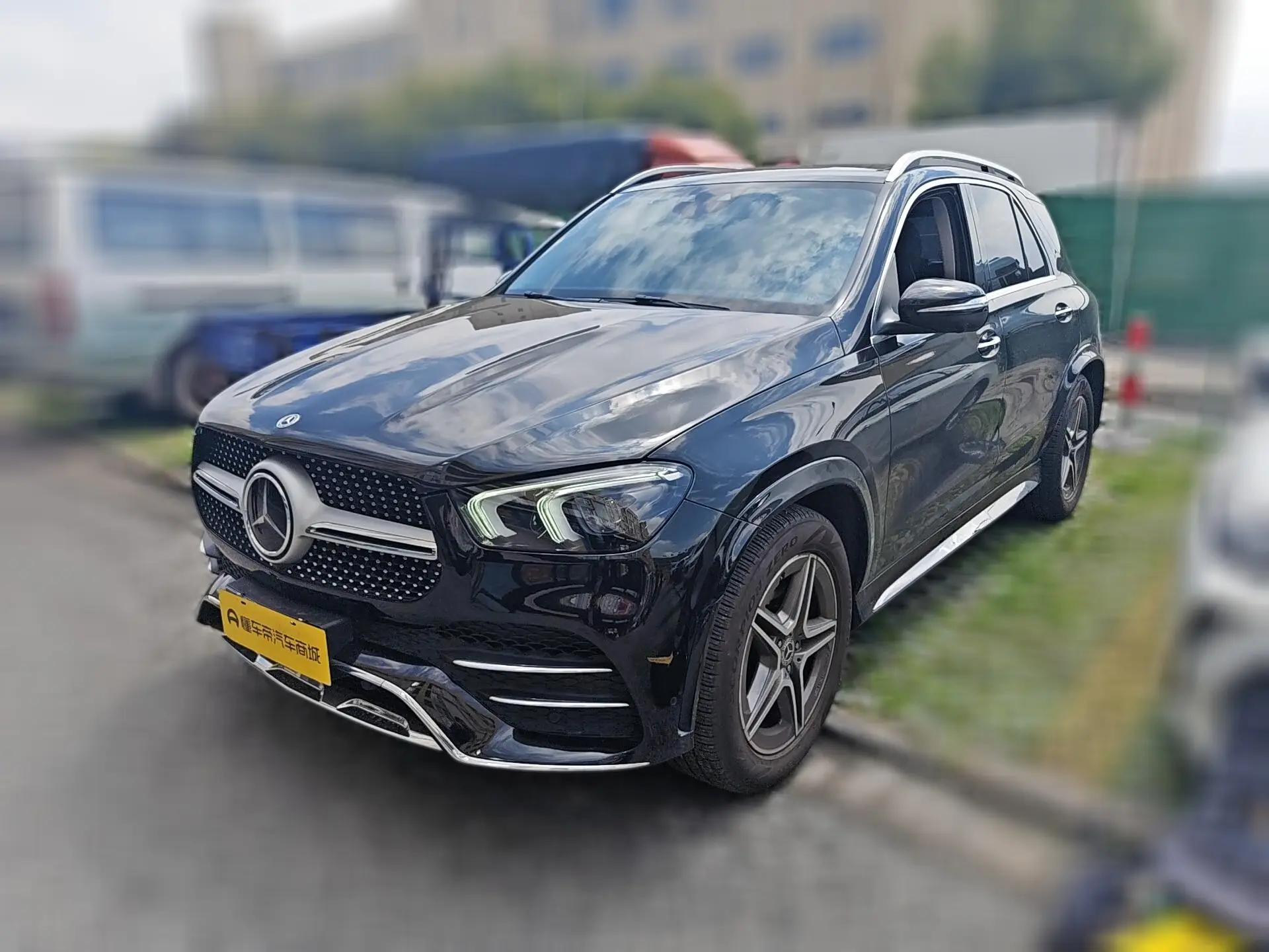 Mercedes-Benz GLE (Imported)