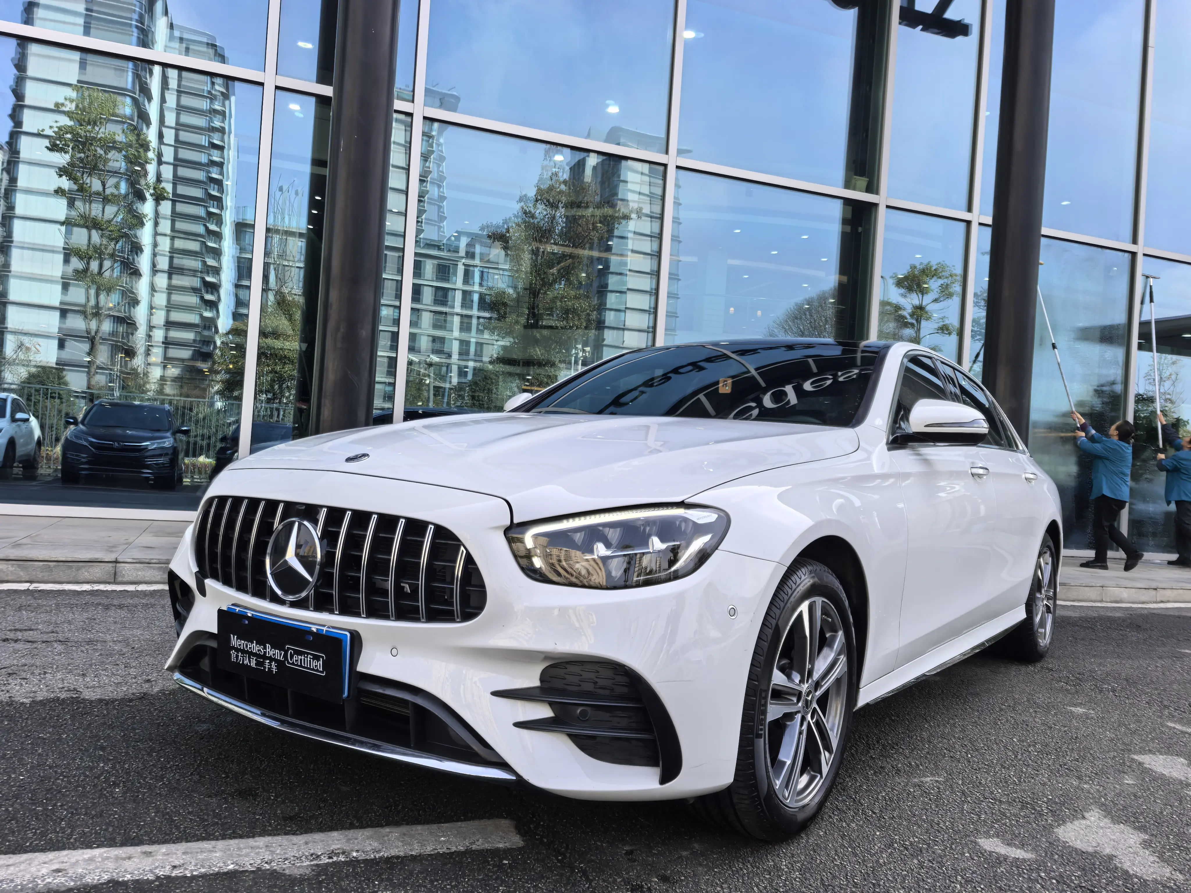 Mercedes-Benz E-Class  из Китая