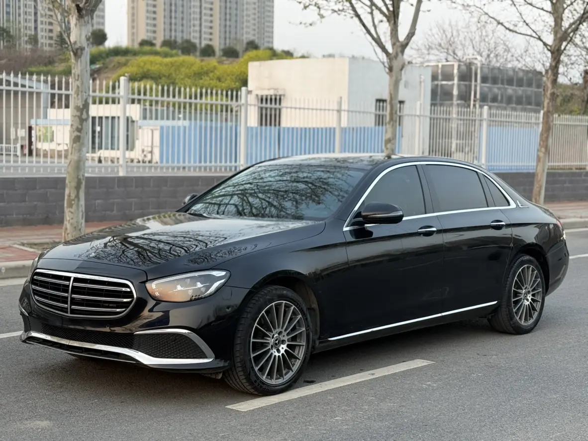 Mercedes-Benz E-Class  из Китая