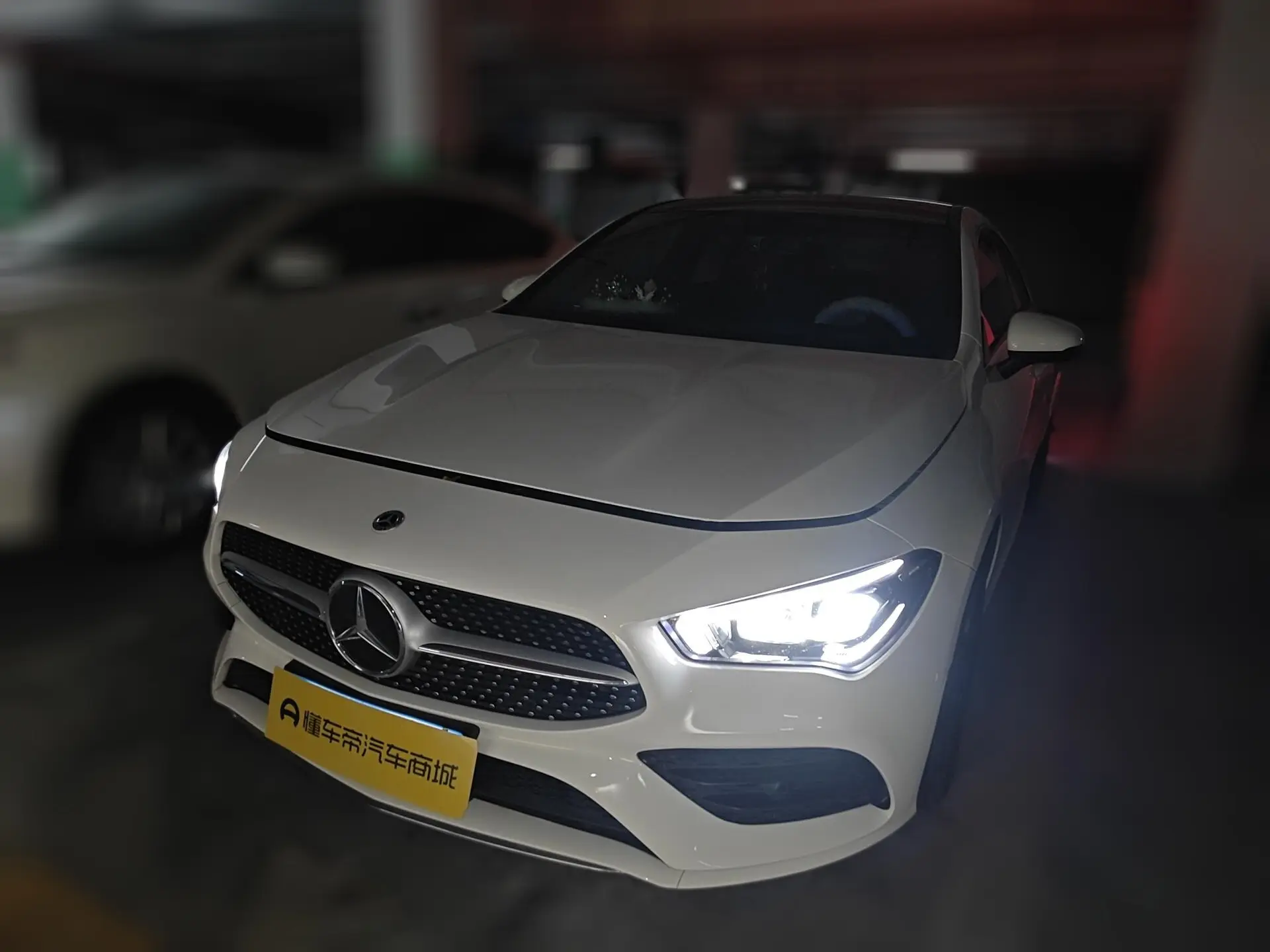 Mercedes-Benz CLA (Imported)  из Китая