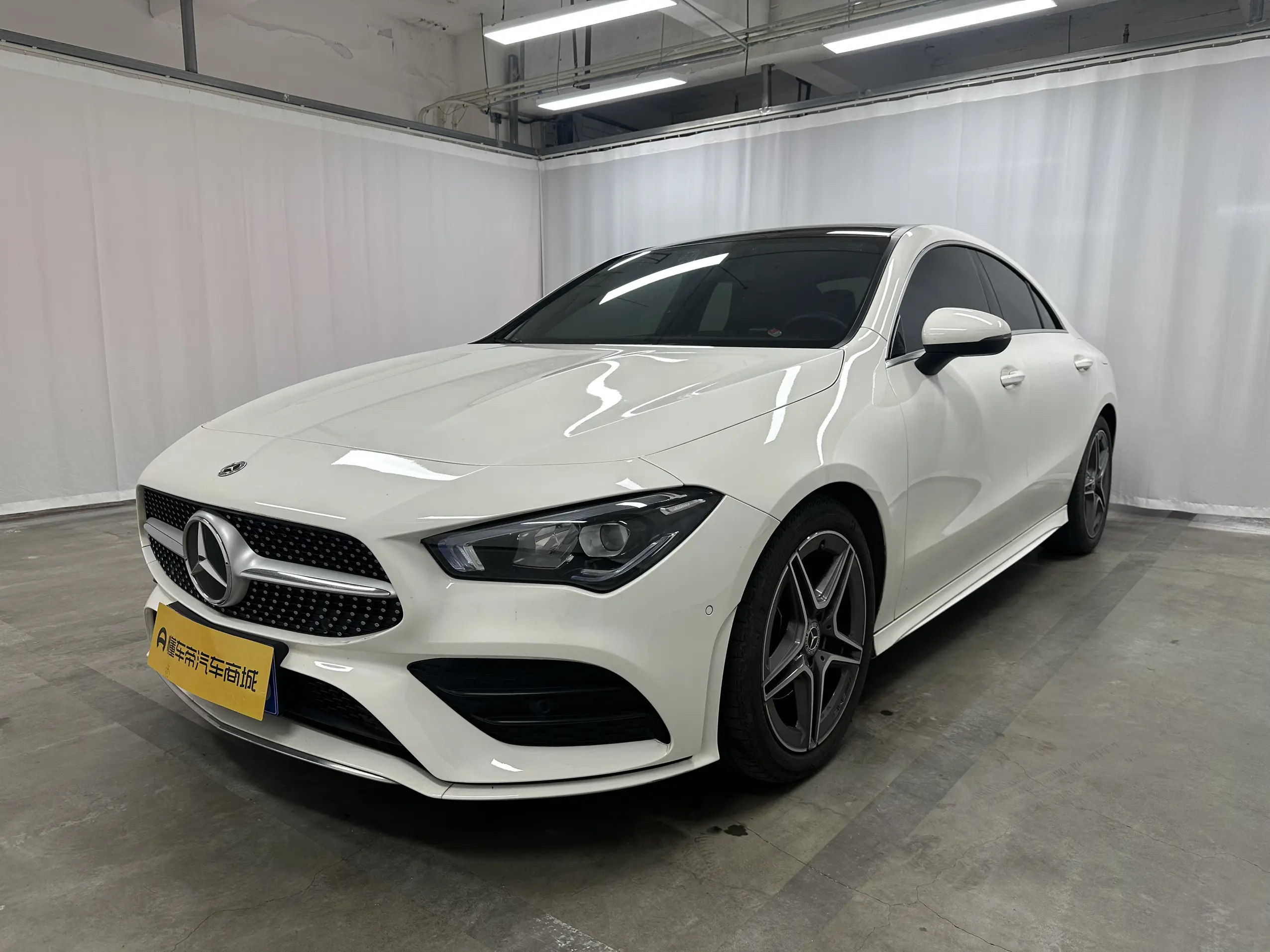 Mercedes-Benz CLA (Imported)  из Китая