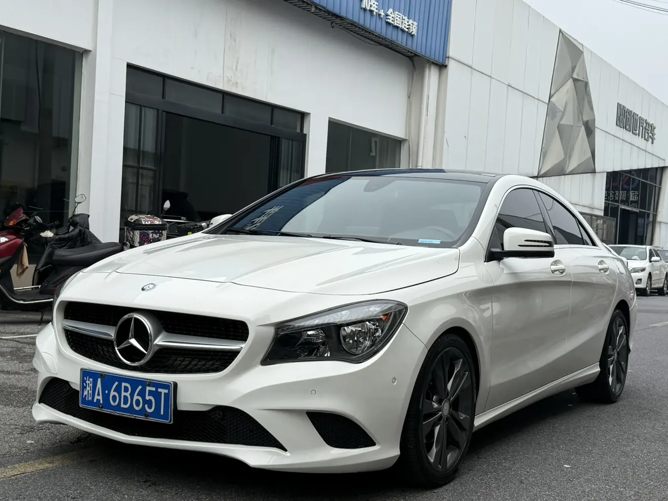 Mercedes-Benz CLA (Imported)  из Китая
