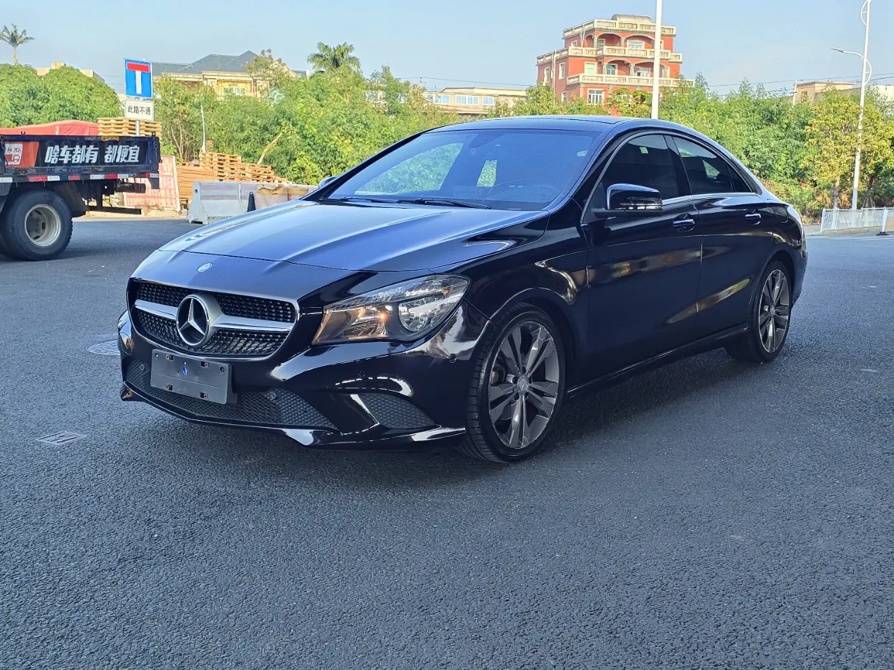 Mercedes-Benz CLA (Imported)  из Китая