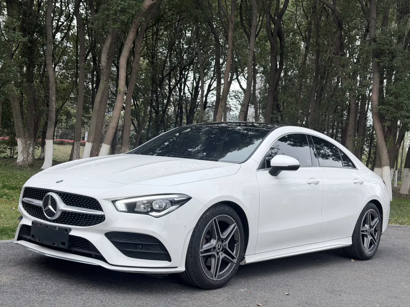 Mercedes-Benz CLA (Imported)