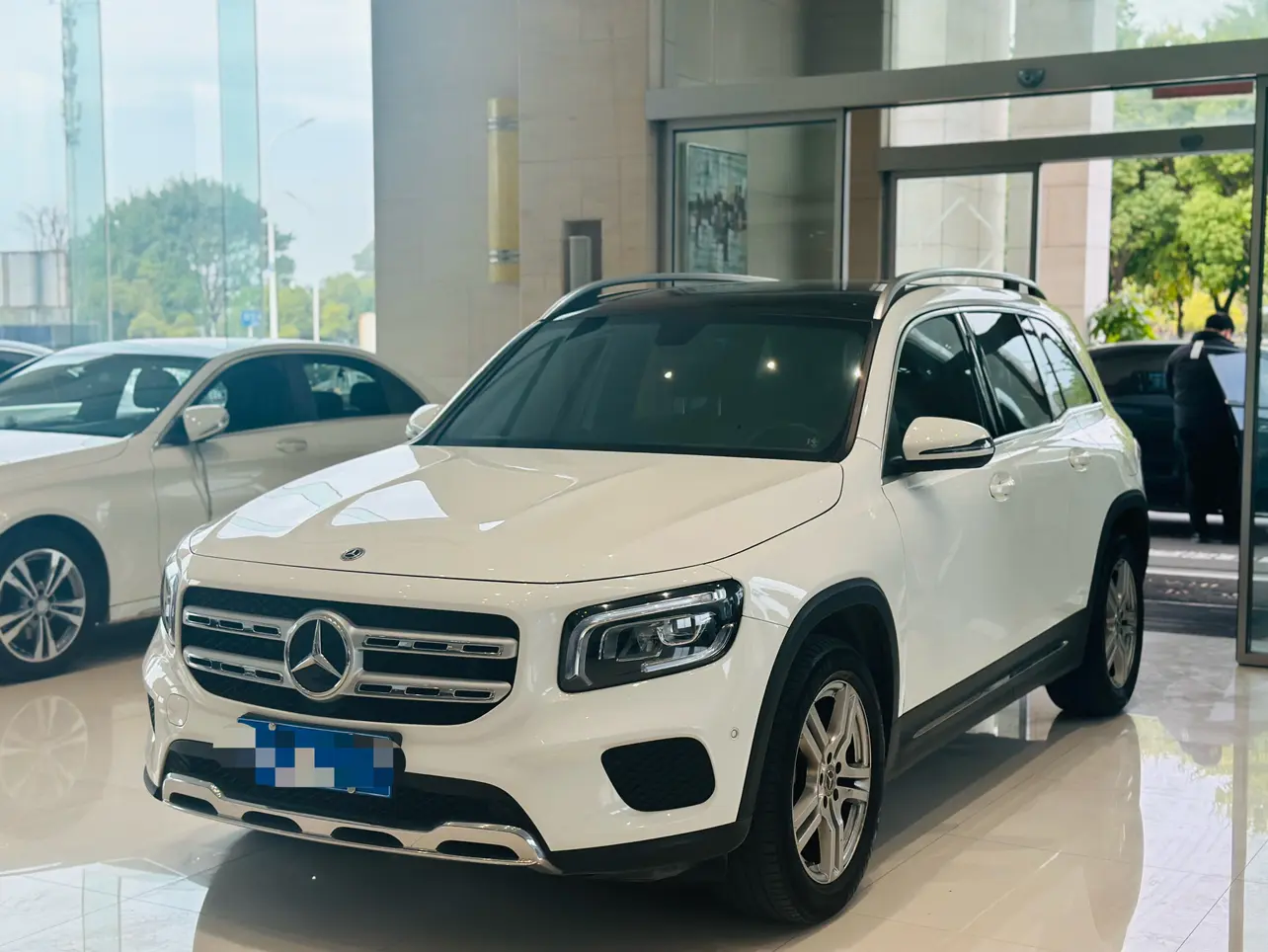 Mercedes-Benz GLB