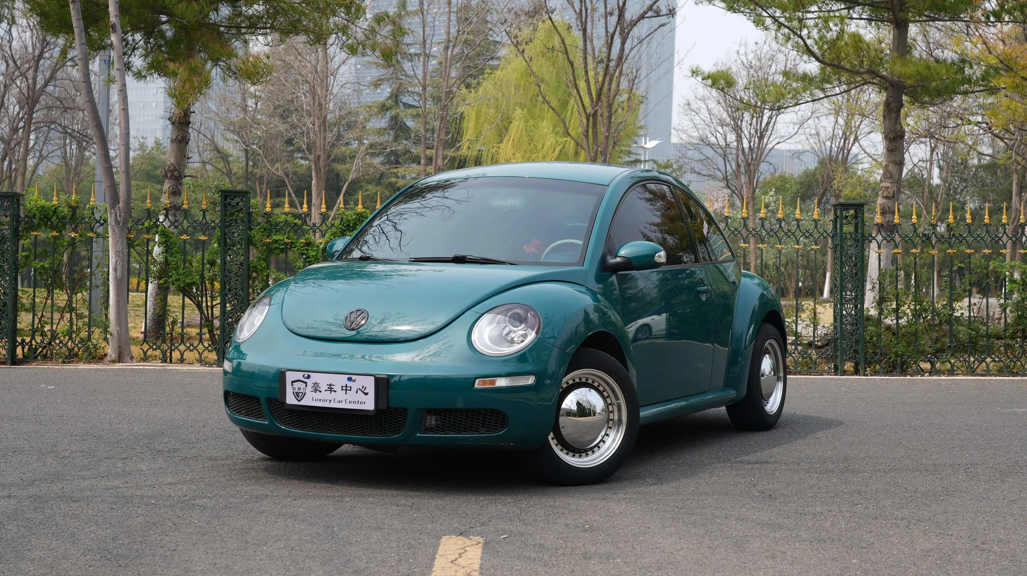 Volkswagen Beetle  из Китая