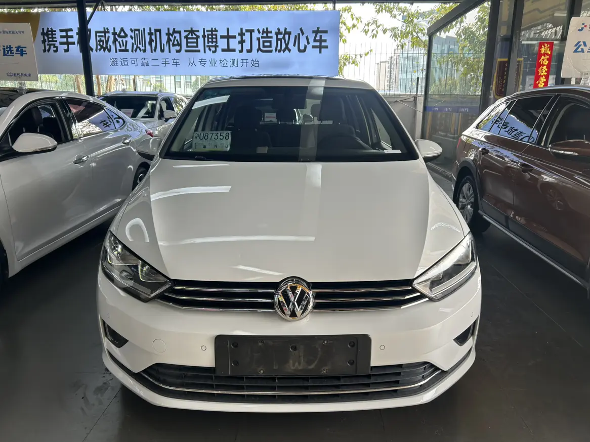 Volkswagen Golf·Jialu  из Китая