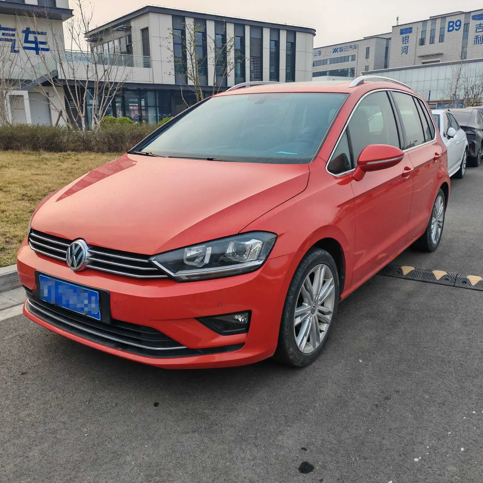 Volkswagen Golf·Jialu  из Китая