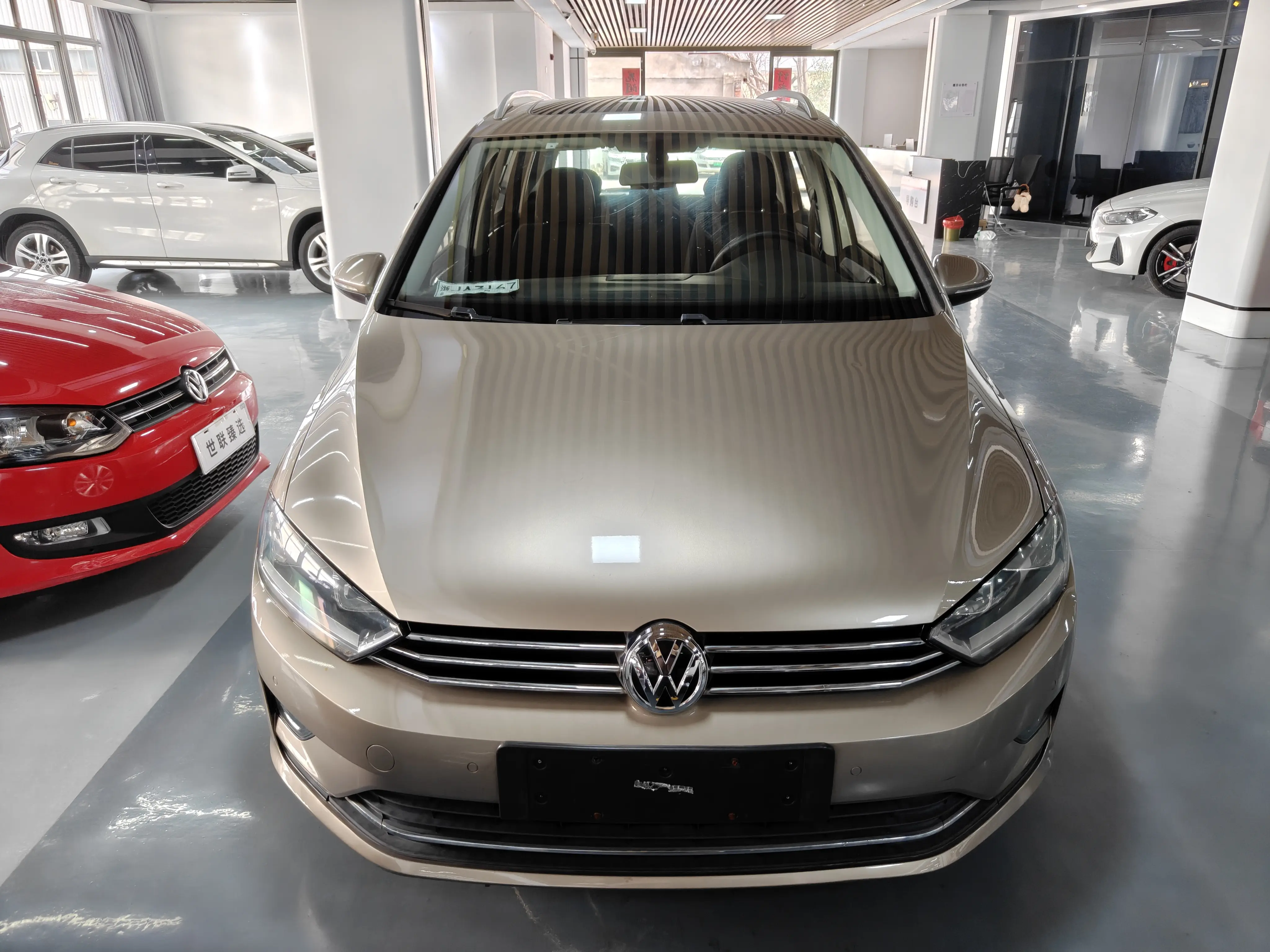 Volkswagen Golf·Jialu  из Китая