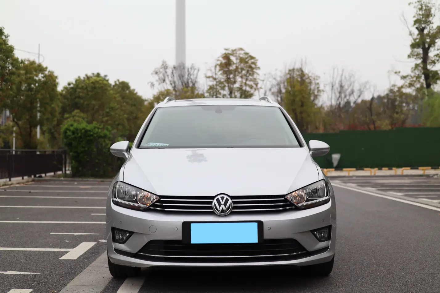 Volkswagen Golf·Jialu  из Китая