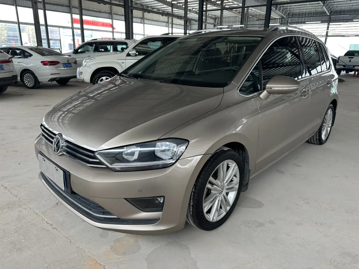 Volkswagen Golf·Jialu  из Китая