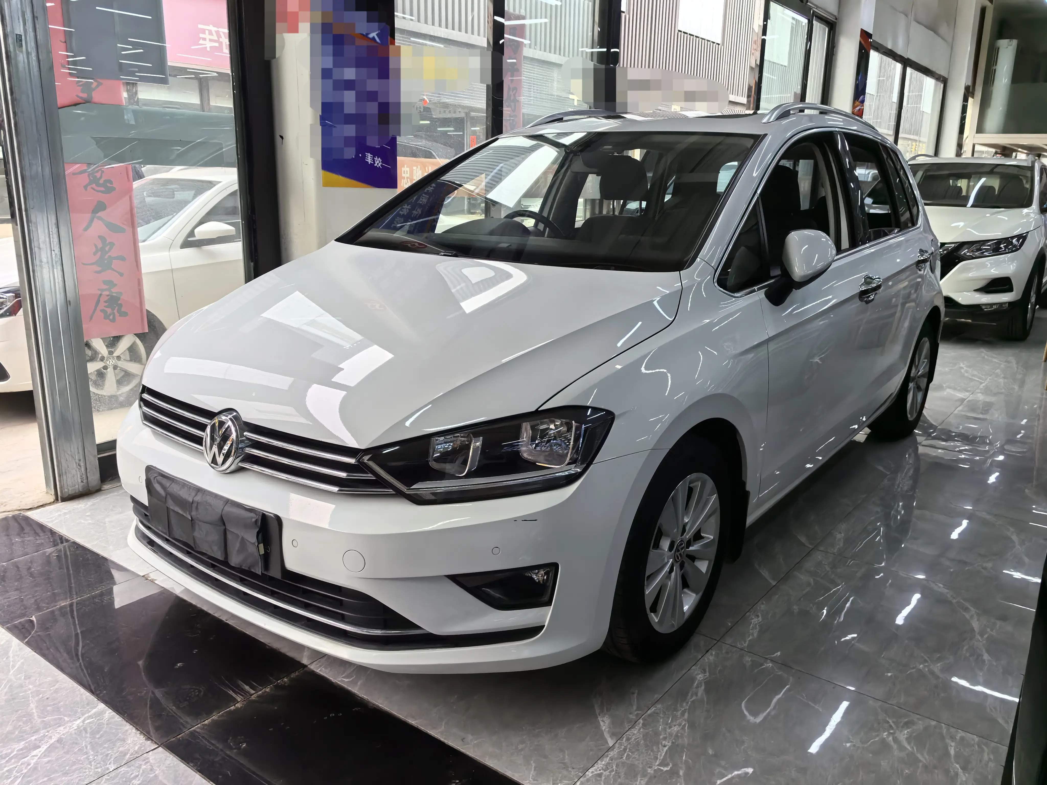 Volkswagen Golf·Jialu  из Китая