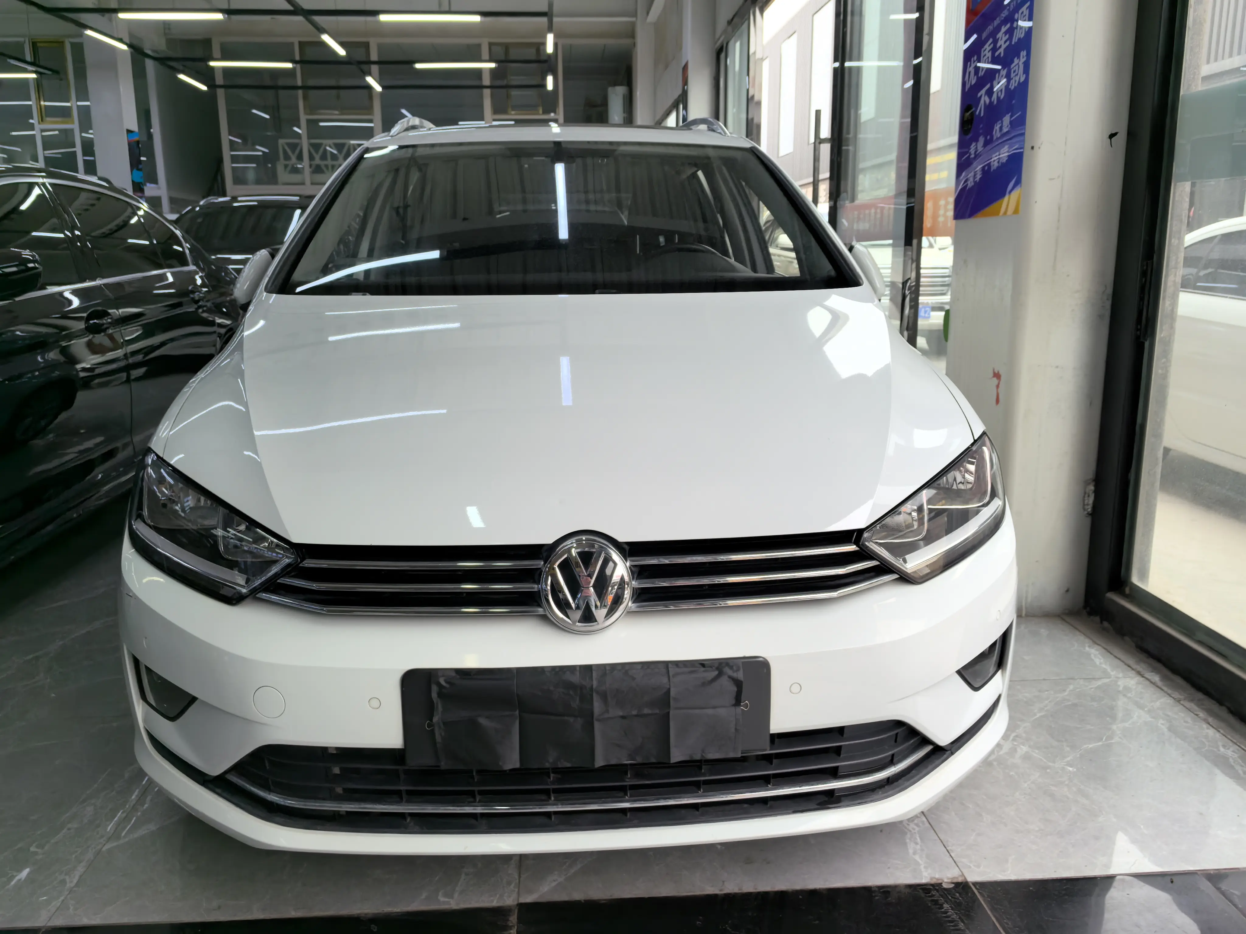 Volkswagen Golf·Jialu  из Китая