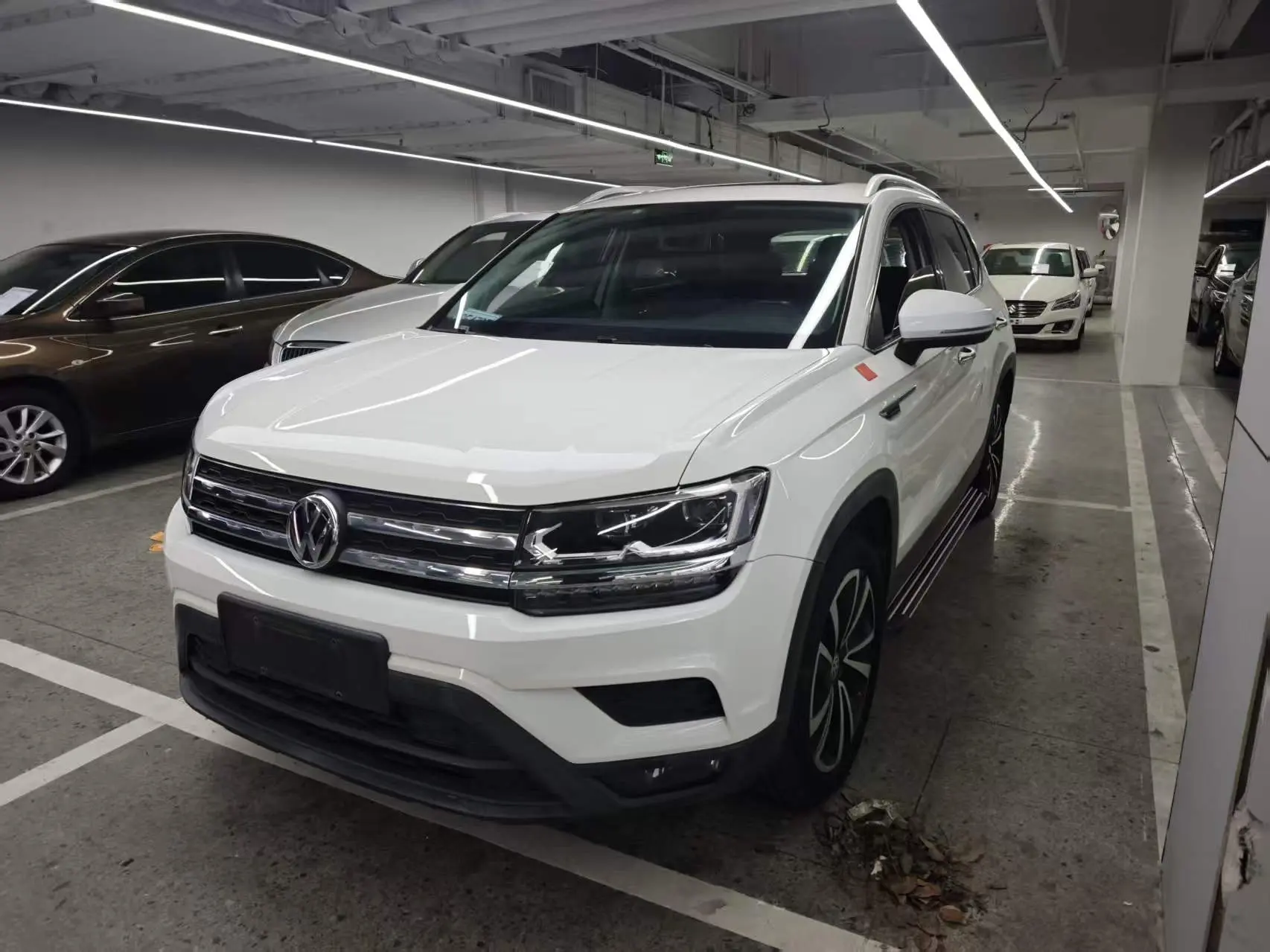 Volkswagen Tharu