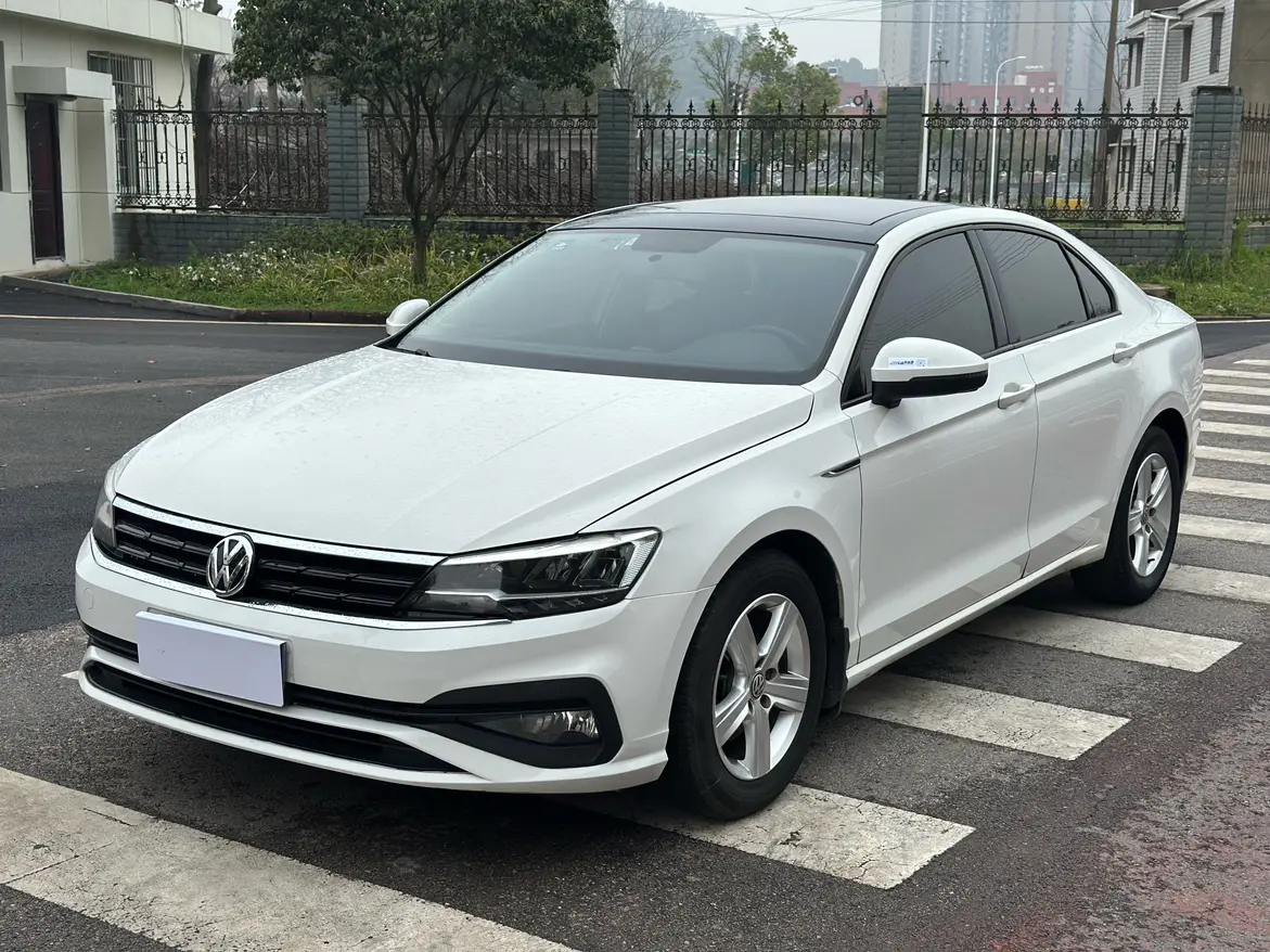 Volkswagen Lamando