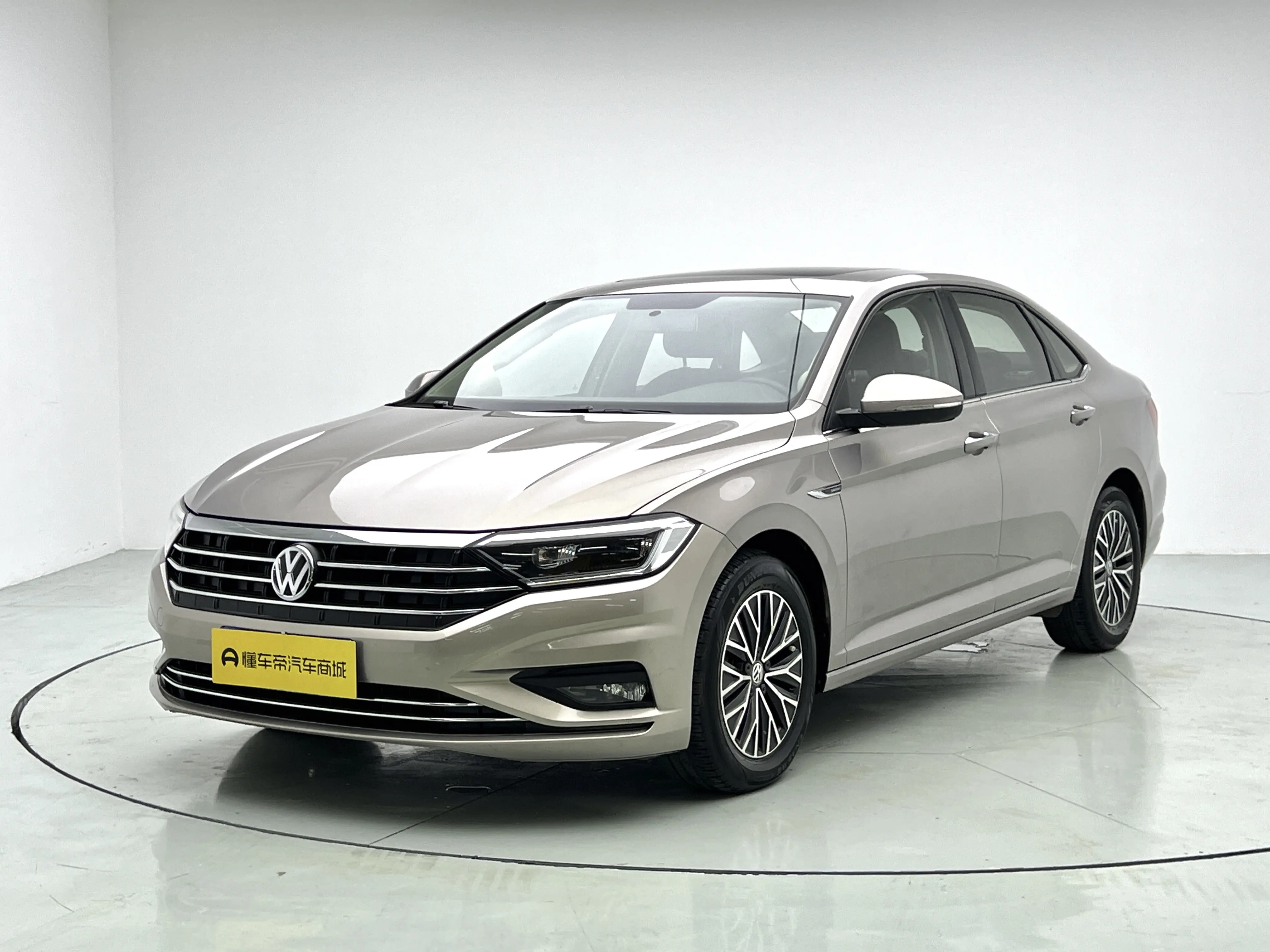Volkswagen Sagitar