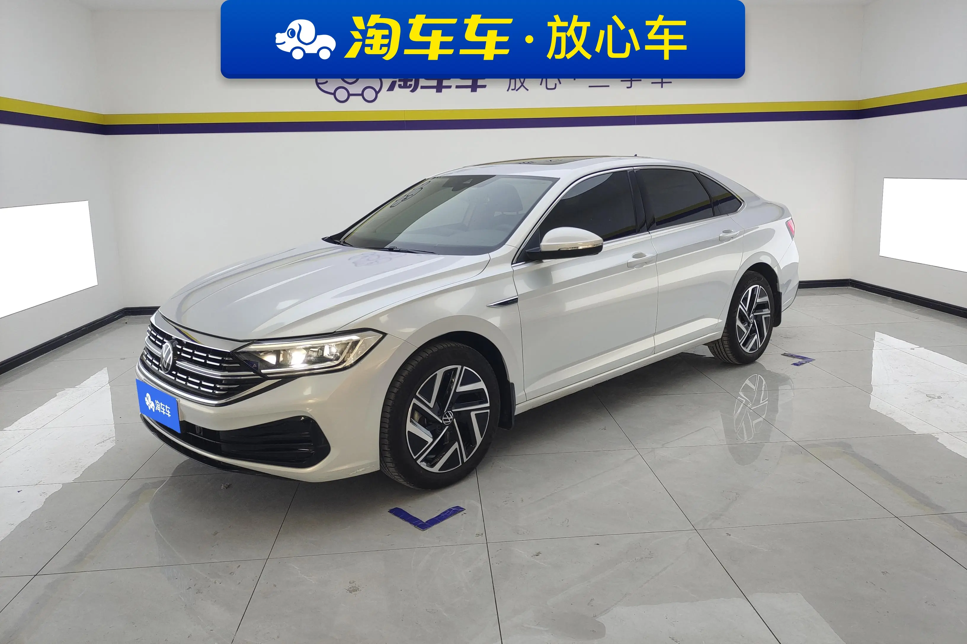 Volkswagen Sagitar