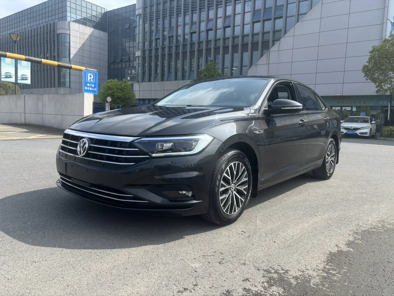 Volkswagen Sagitar