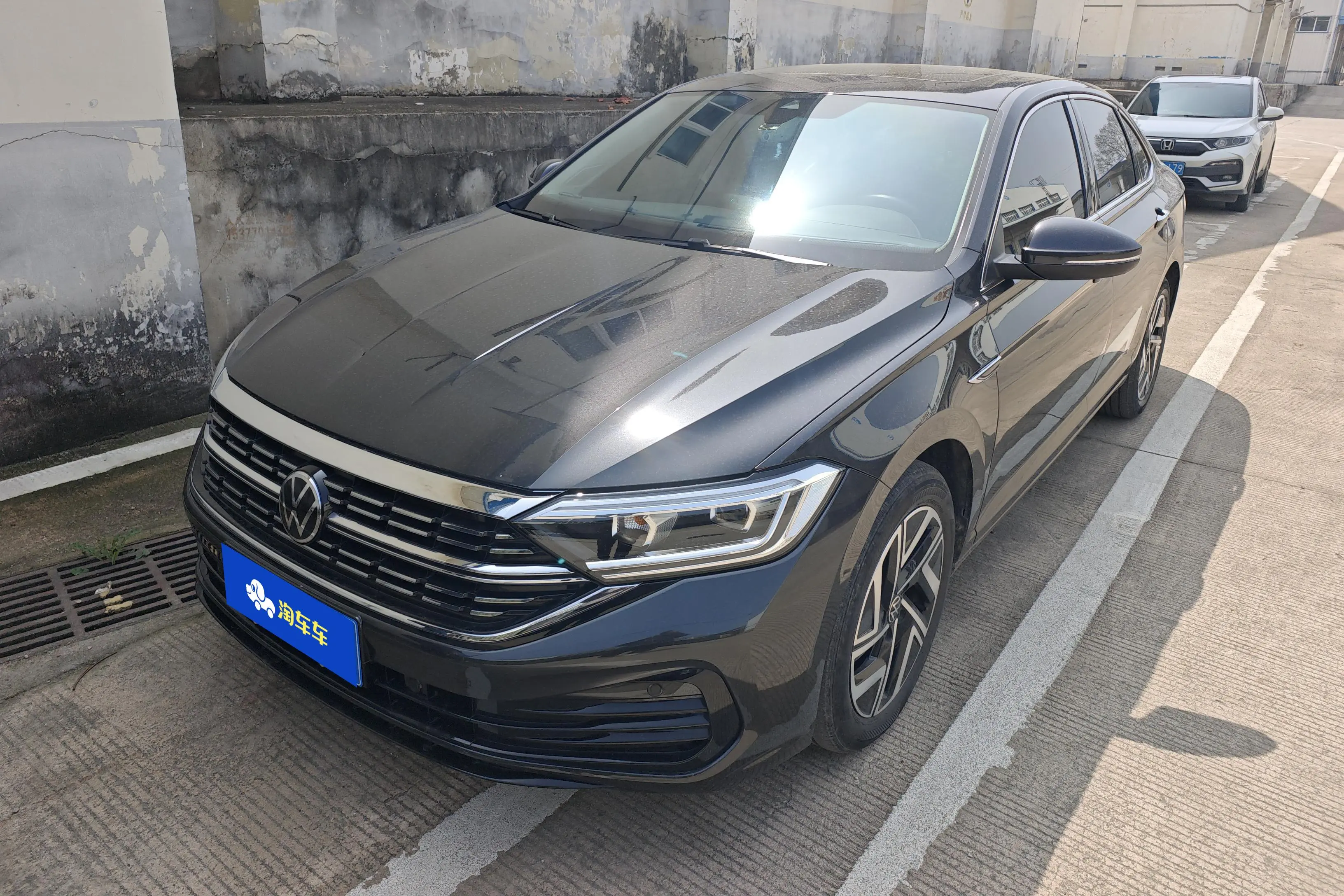 Volkswagen Sagitar