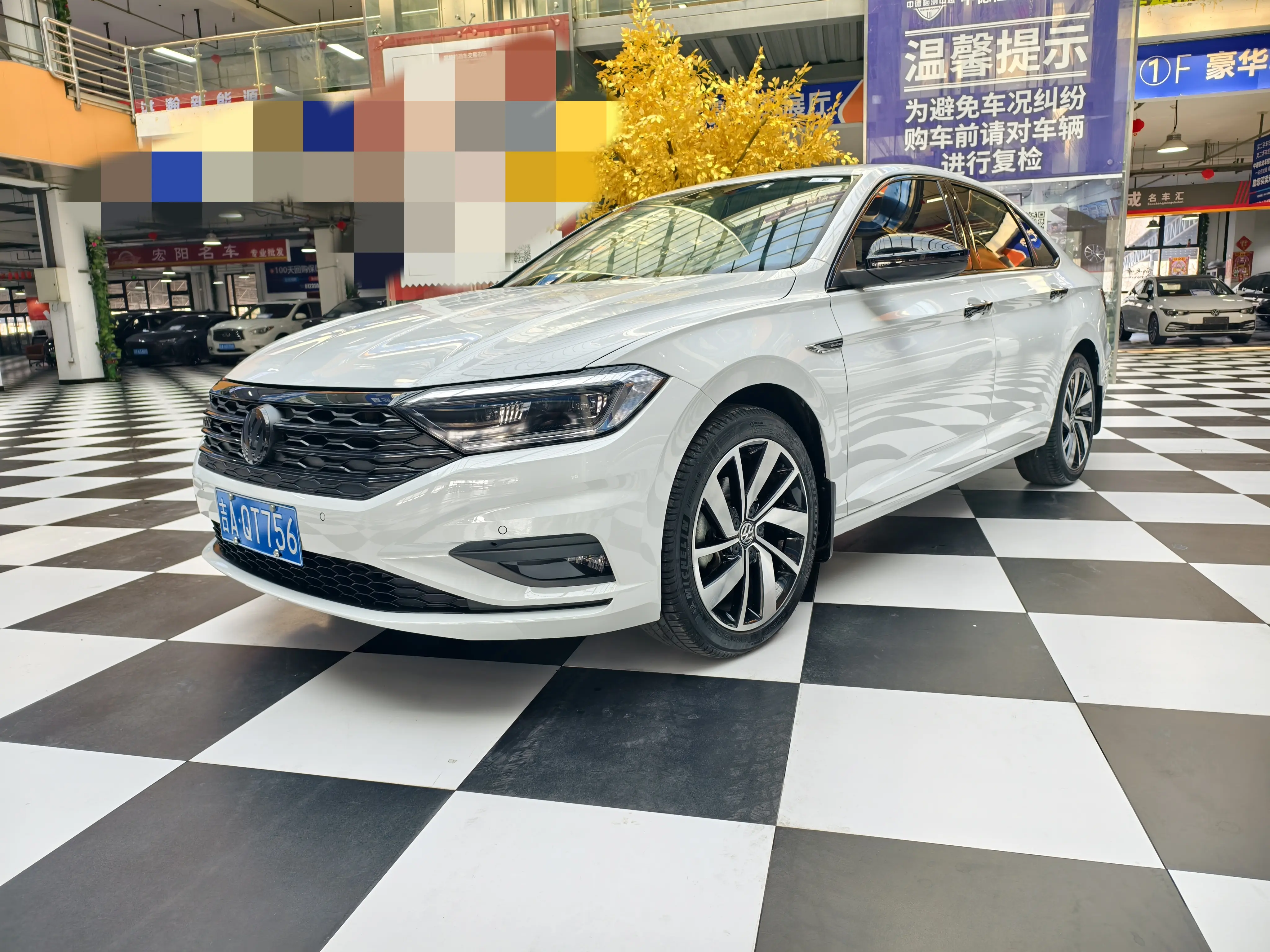 Volkswagen Sagitar