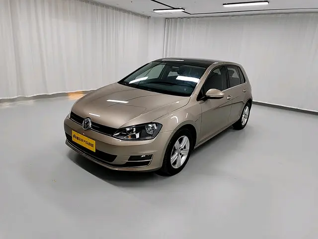 Volkswagen Golf  из Китая
