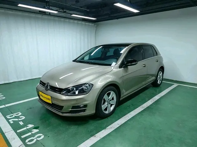Volkswagen Golf  из Китая