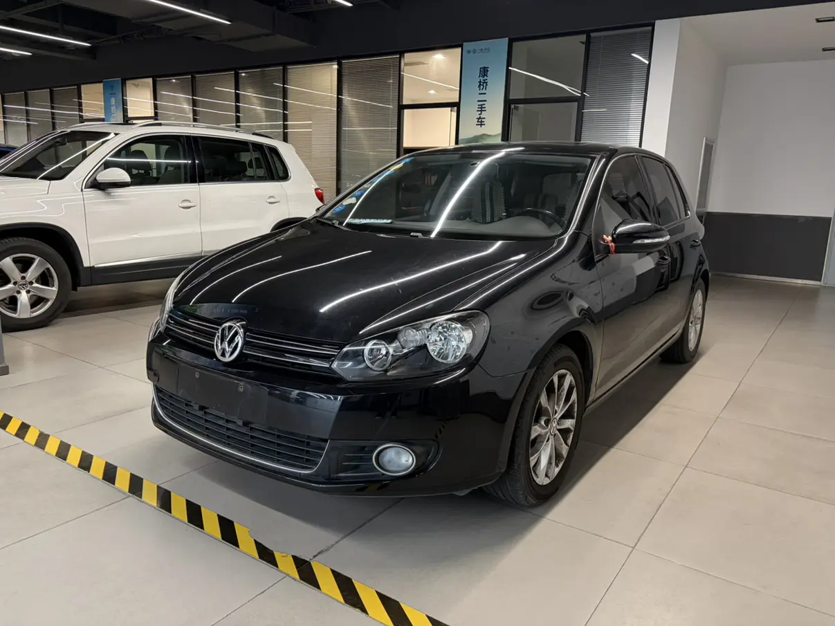 Volkswagen Golf  из Китая