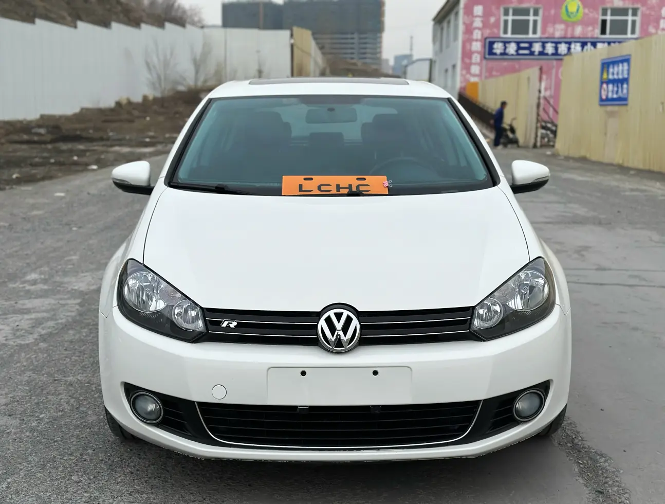 Volkswagen Golf  из Китая
