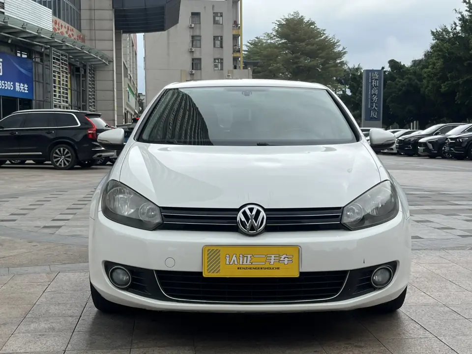 Volkswagen Golf  из Китая