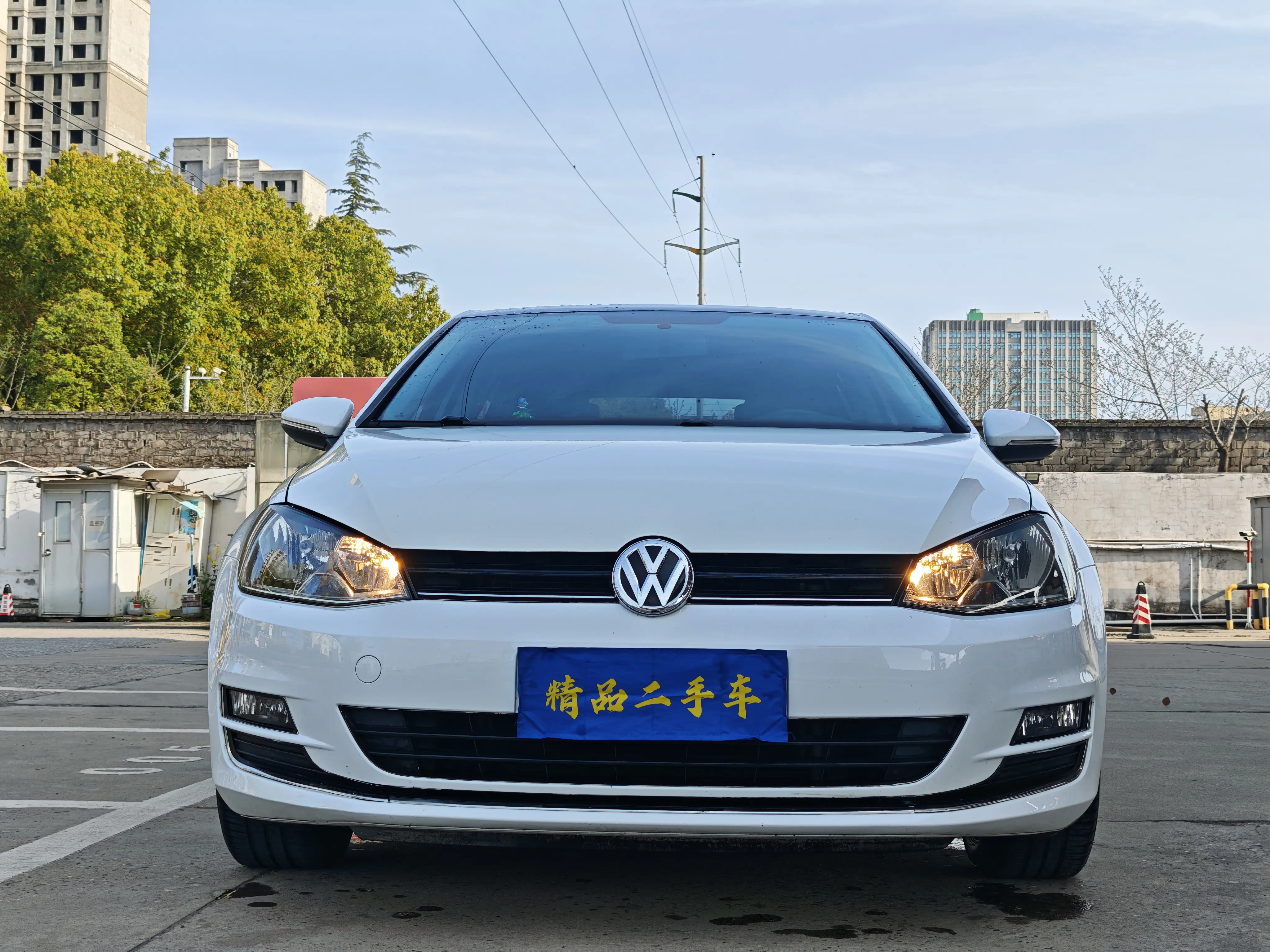 Volkswagen Golf  из Китая