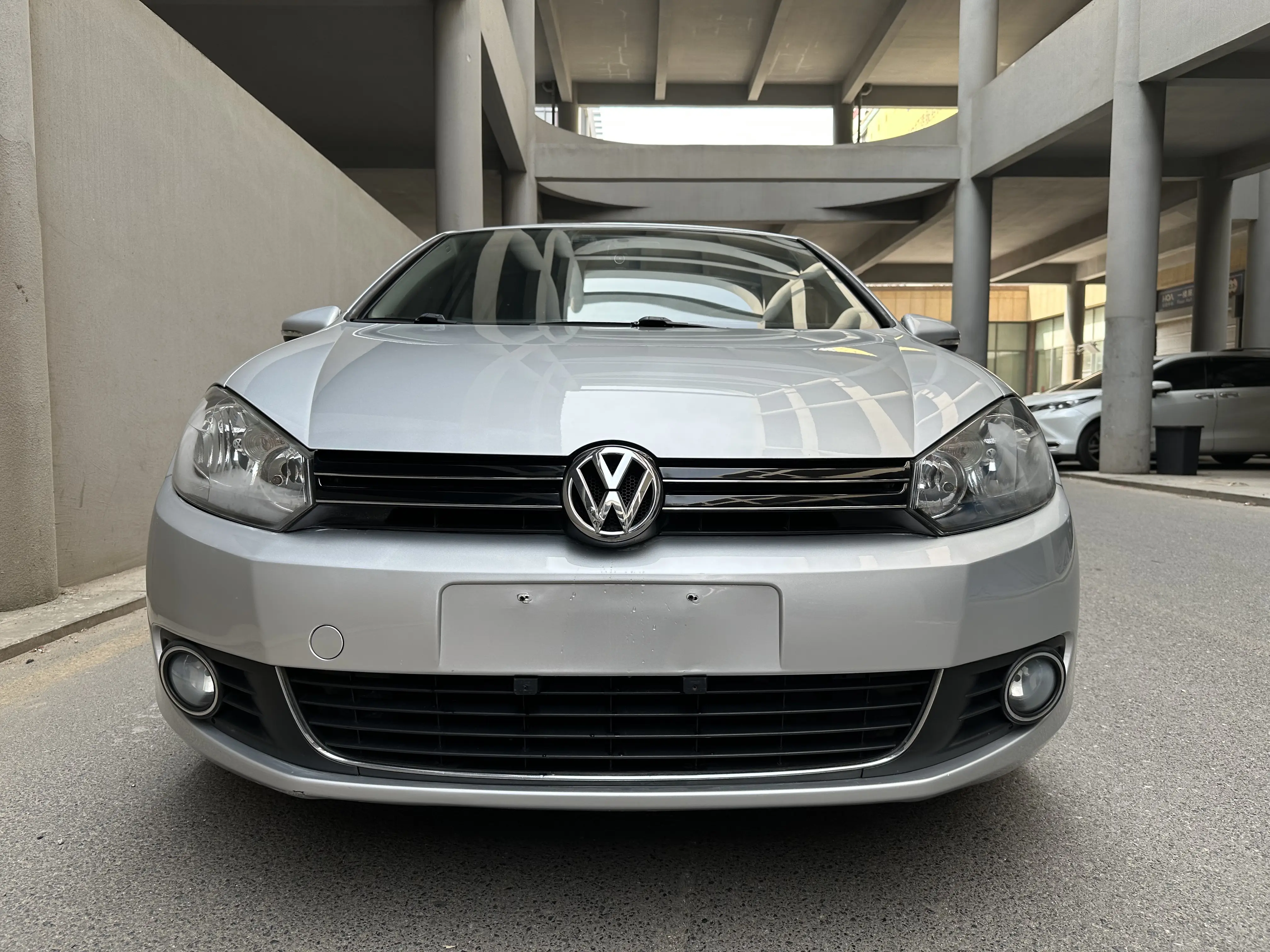 Volkswagen Golf  из Китая