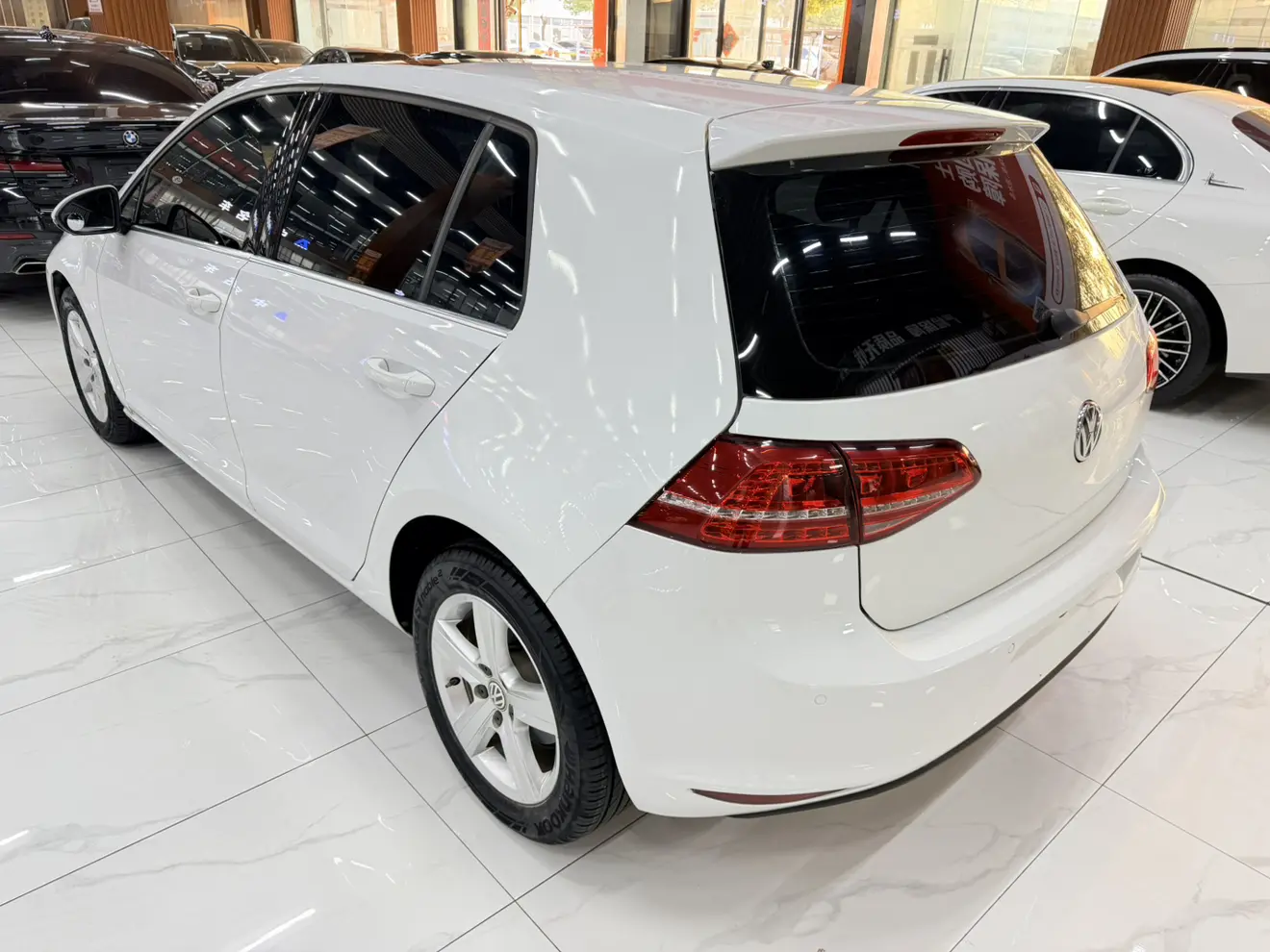 Volkswagen Golf  из Китая