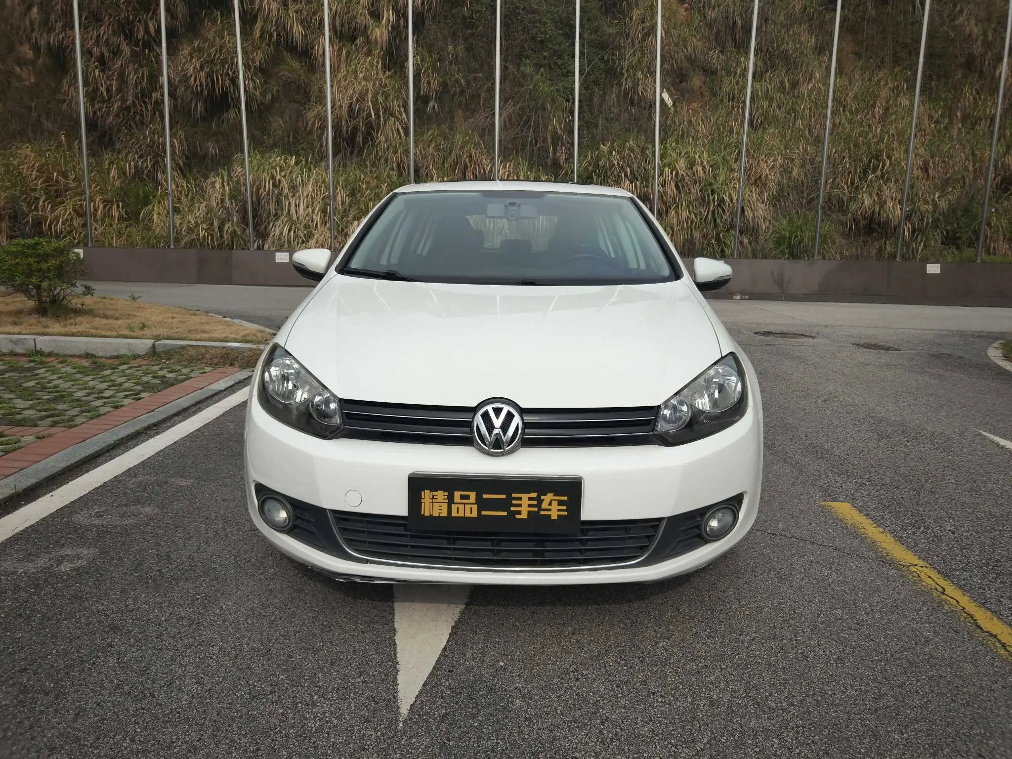 Volkswagen Golf  из Китая