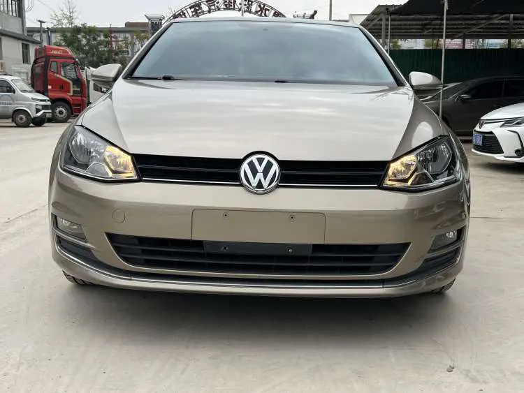 Volkswagen Golf  из Китая