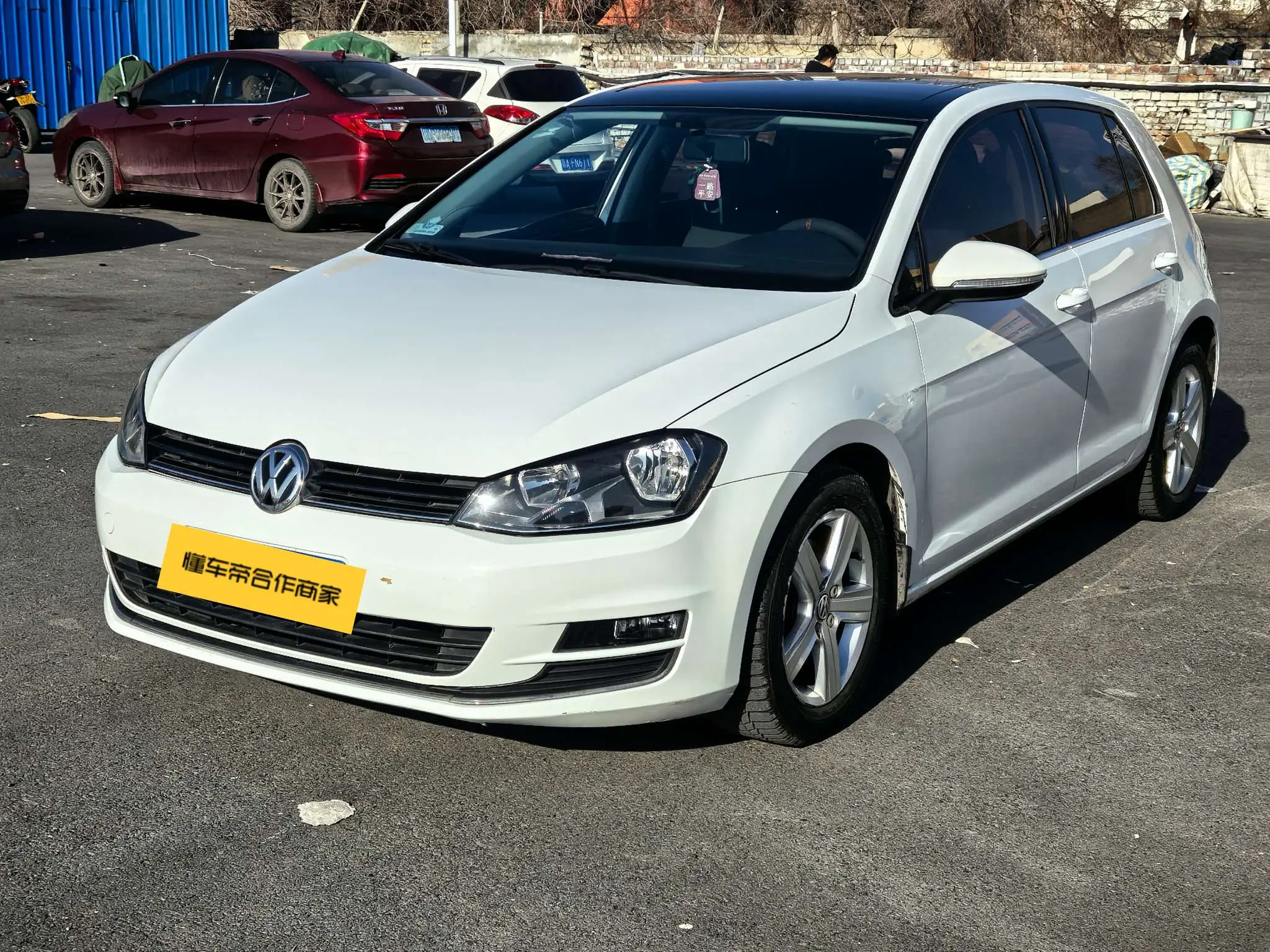 Volkswagen Golf  из Китая