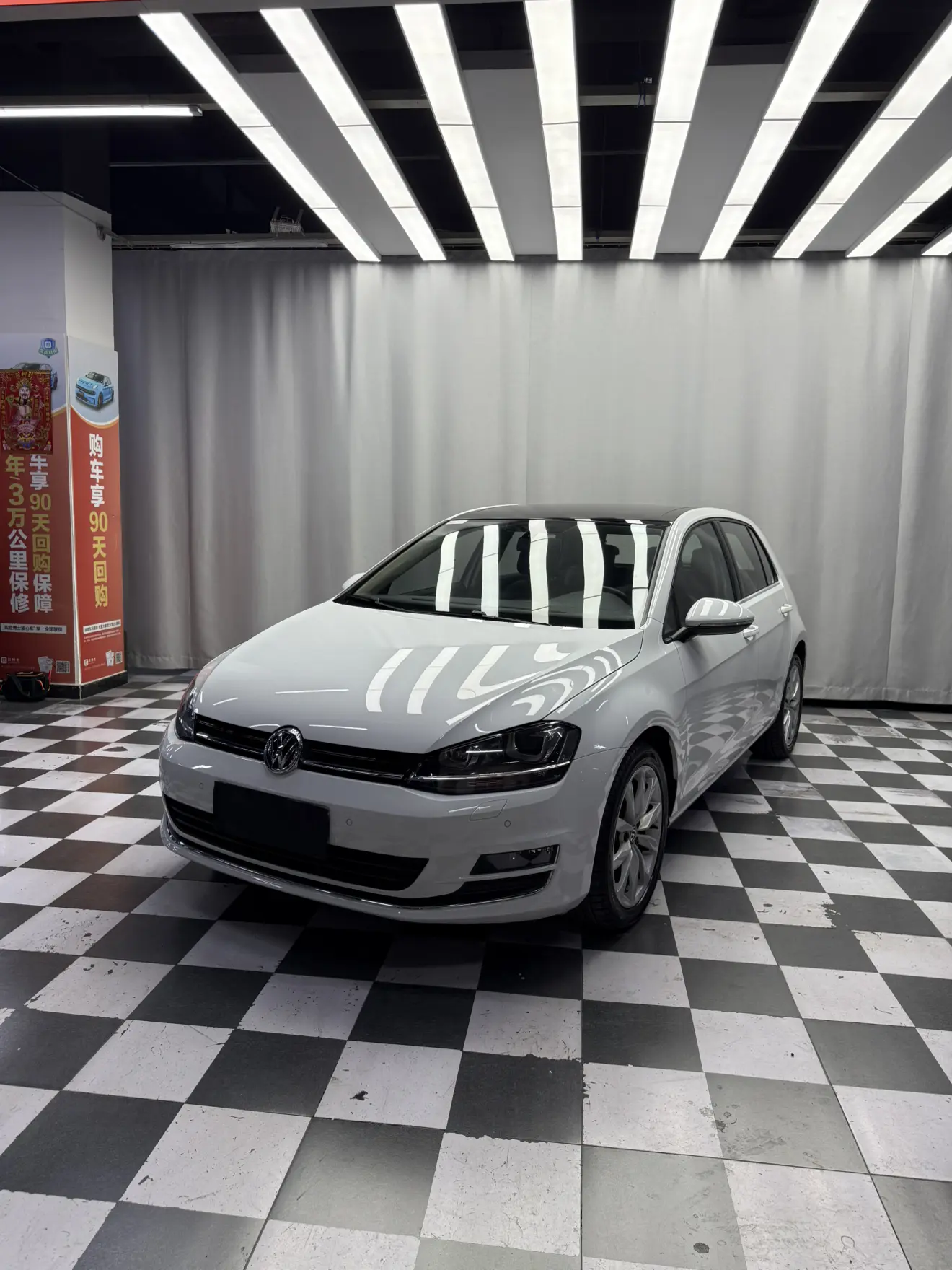Volkswagen Golf  из Китая