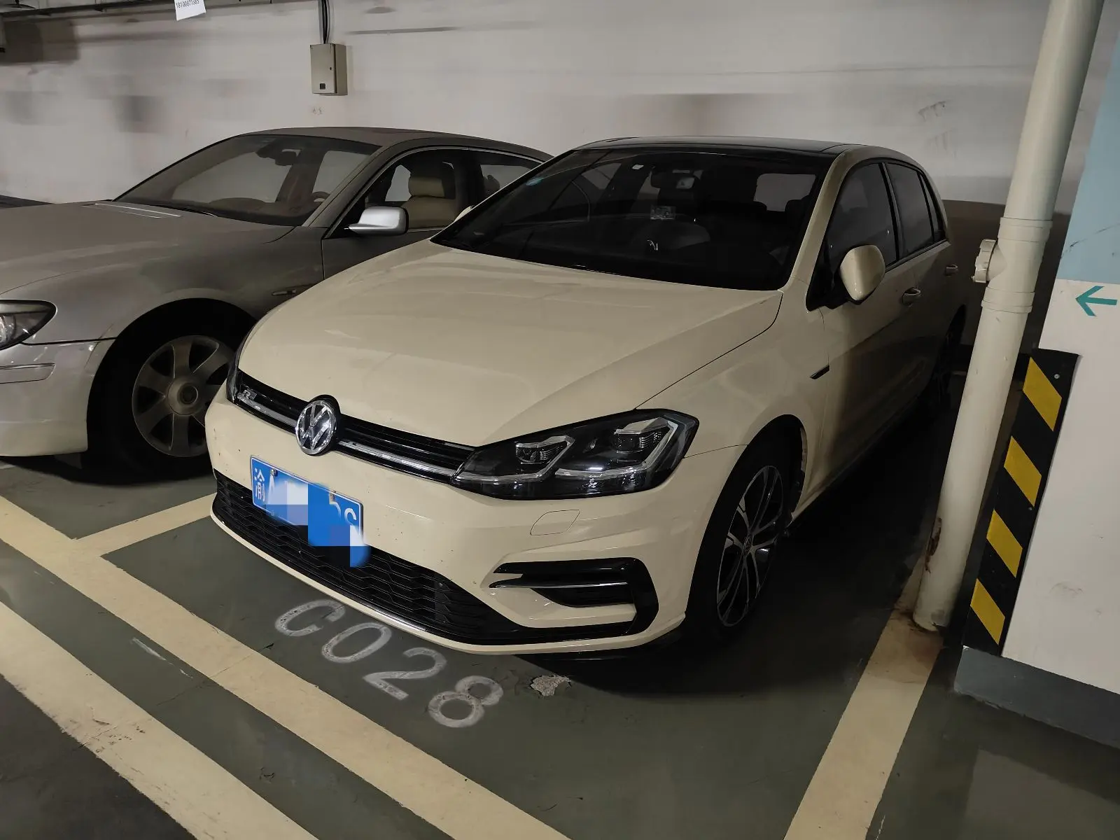 Volkswagen Golf  из Китая