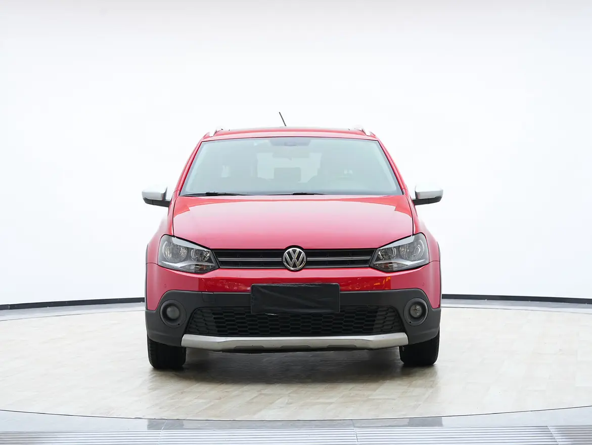 Volkswagen Polo  из Китая