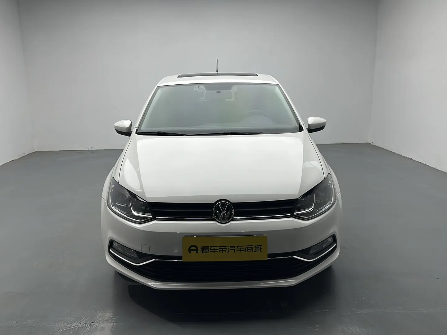 Volkswagen Polo  из Китая