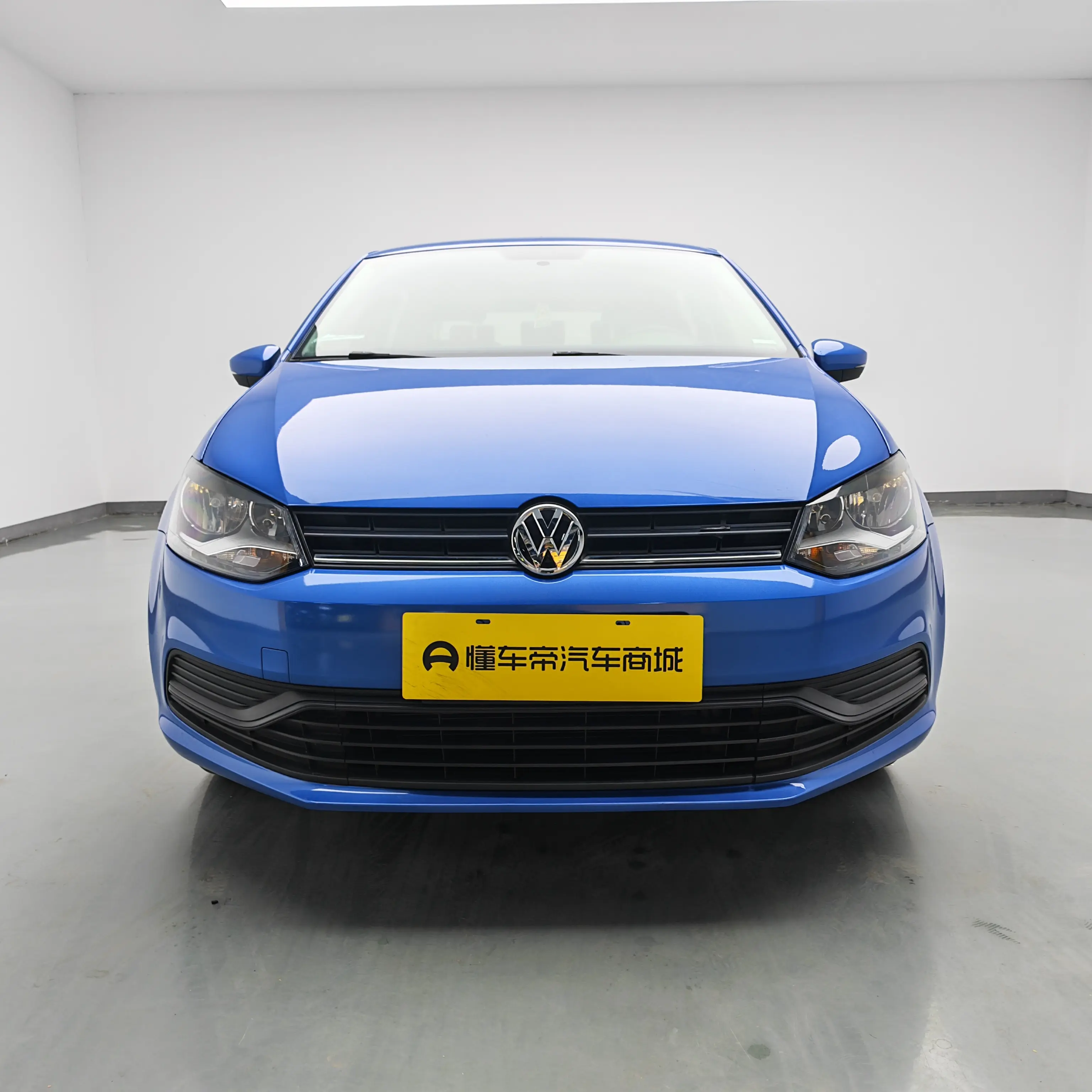 Volkswagen Polo  из Китая