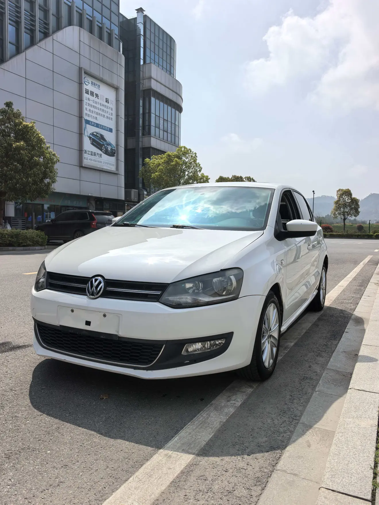 Volkswagen Polo  из Китая