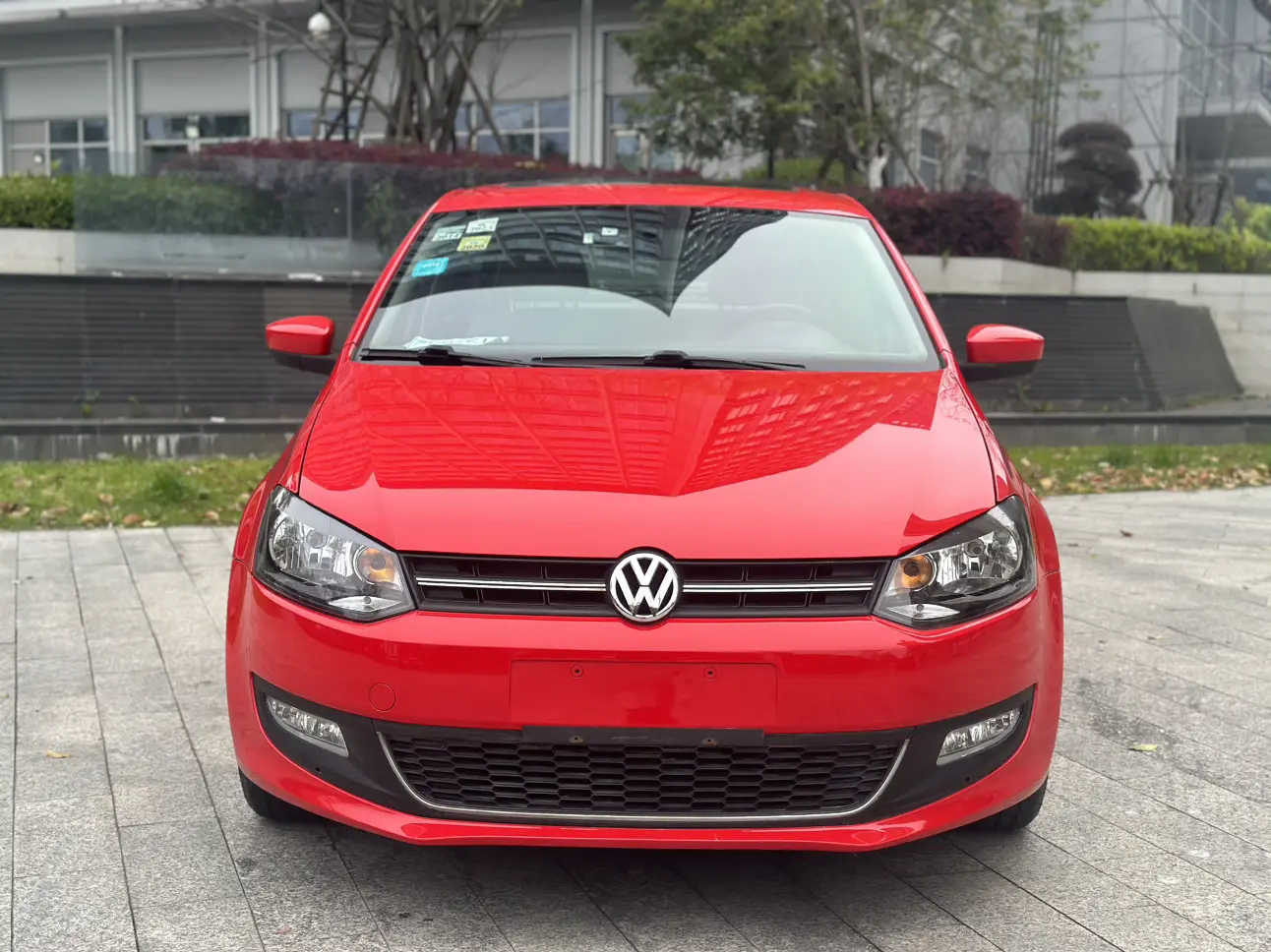 Volkswagen Polo  из Китая