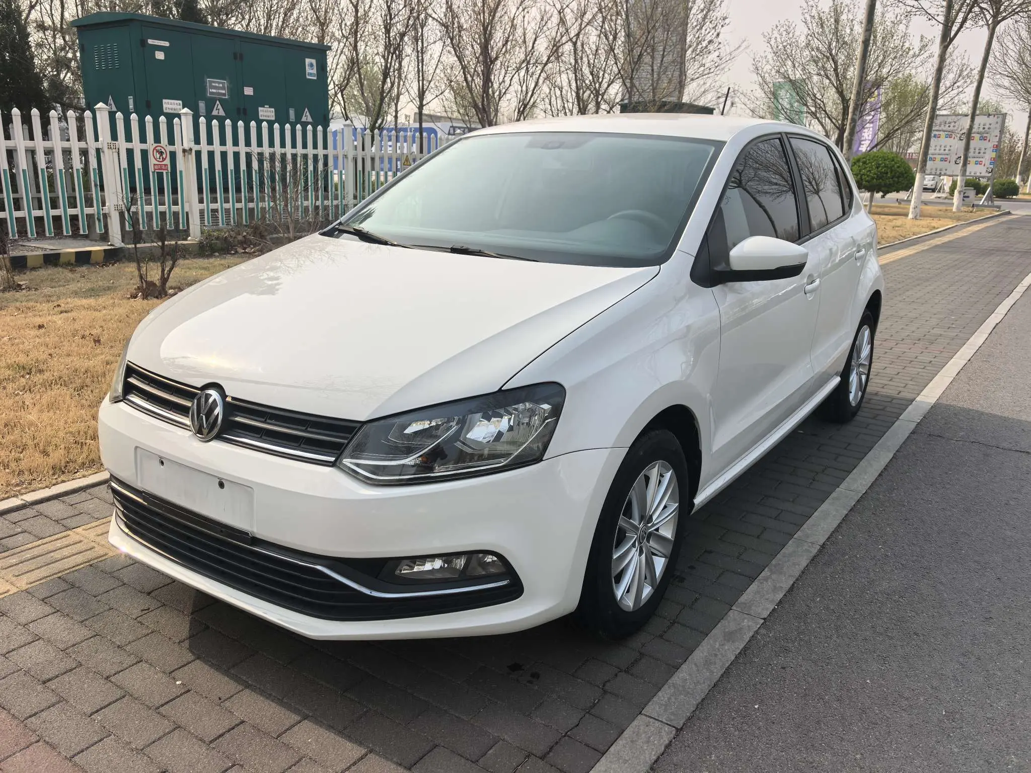 Volkswagen Polo  из Китая