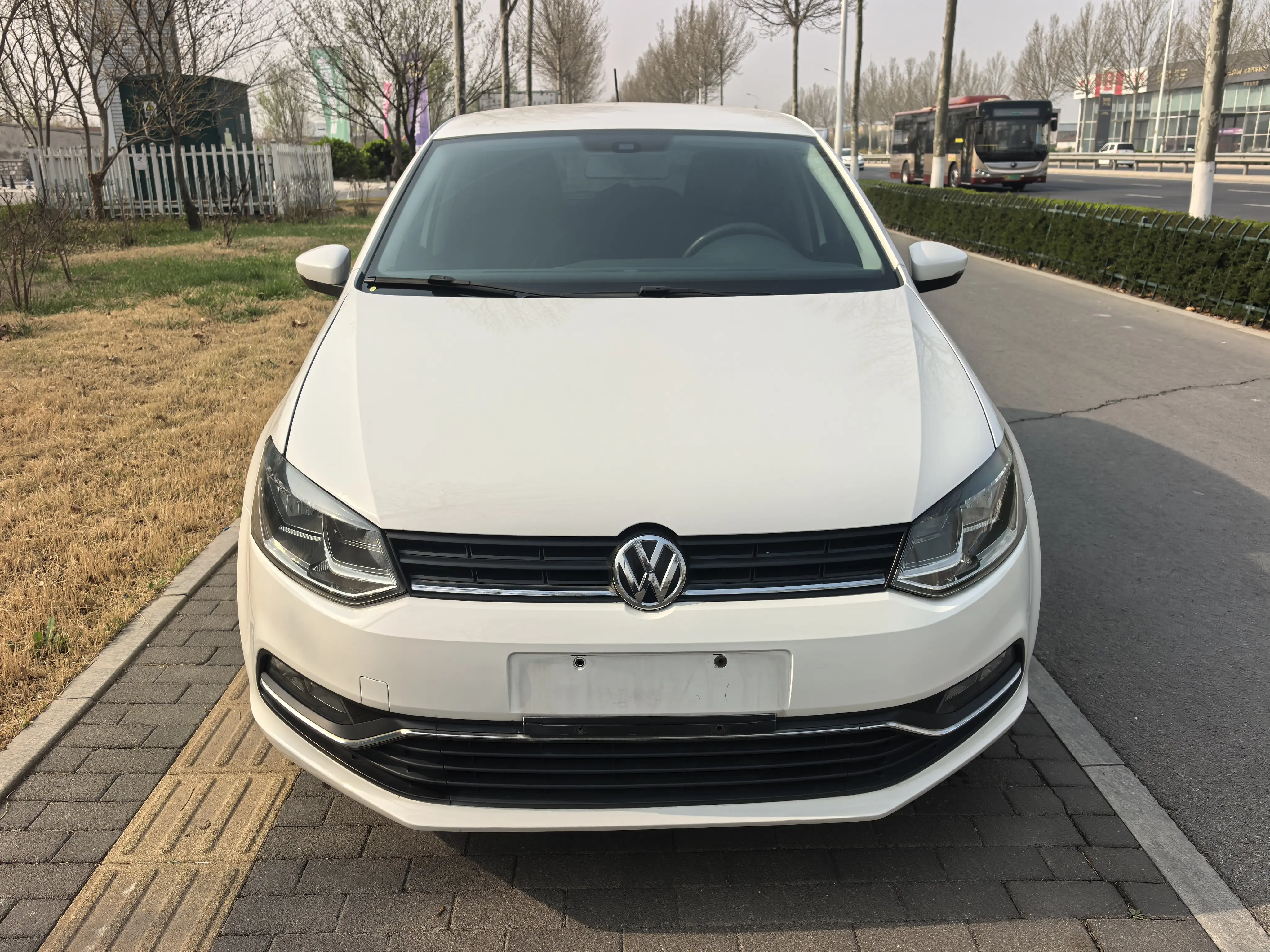 Volkswagen Polo  из Китая