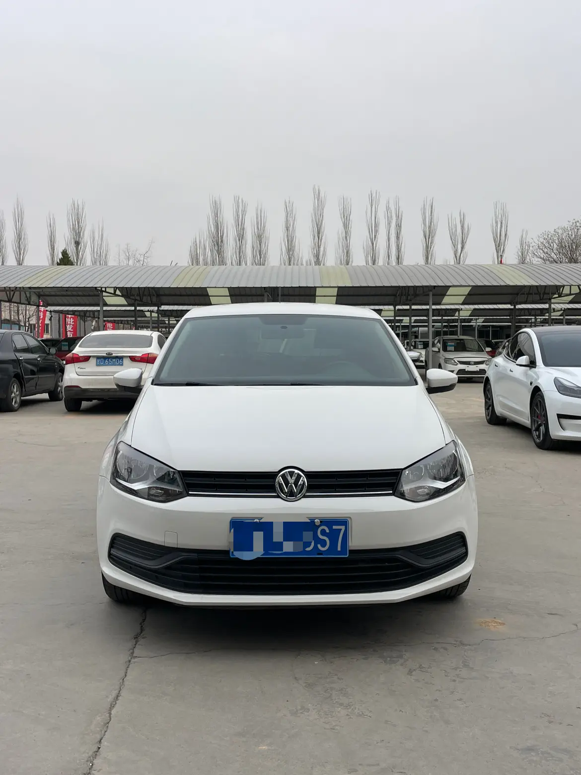 Volkswagen Polo  из Китая