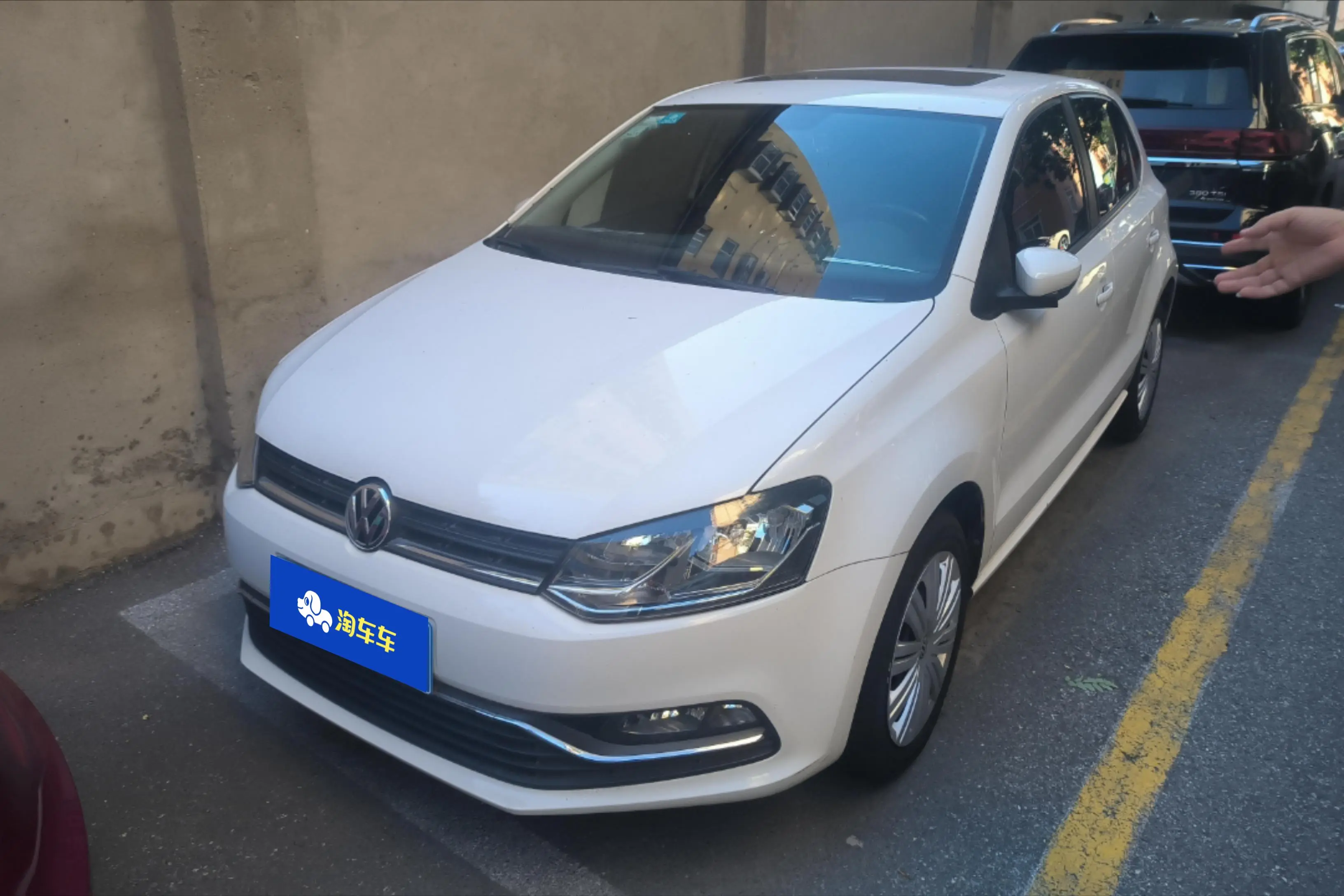 Volkswagen Polo  из Китая