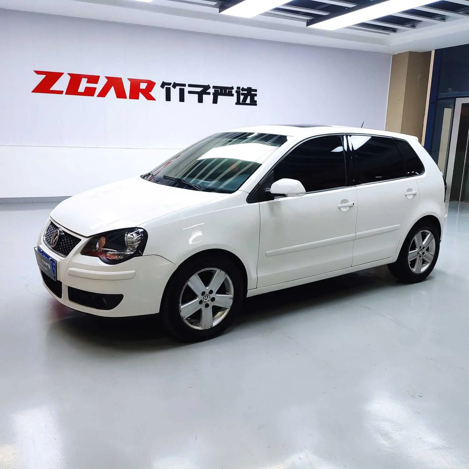 Volkswagen Polo  из Китая